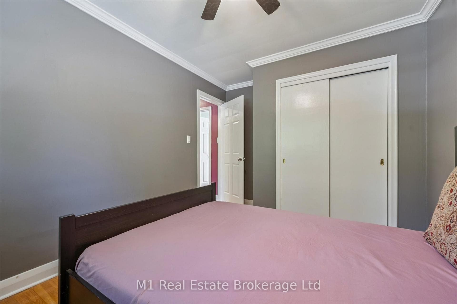 21 Gladstone Avenue photo 32