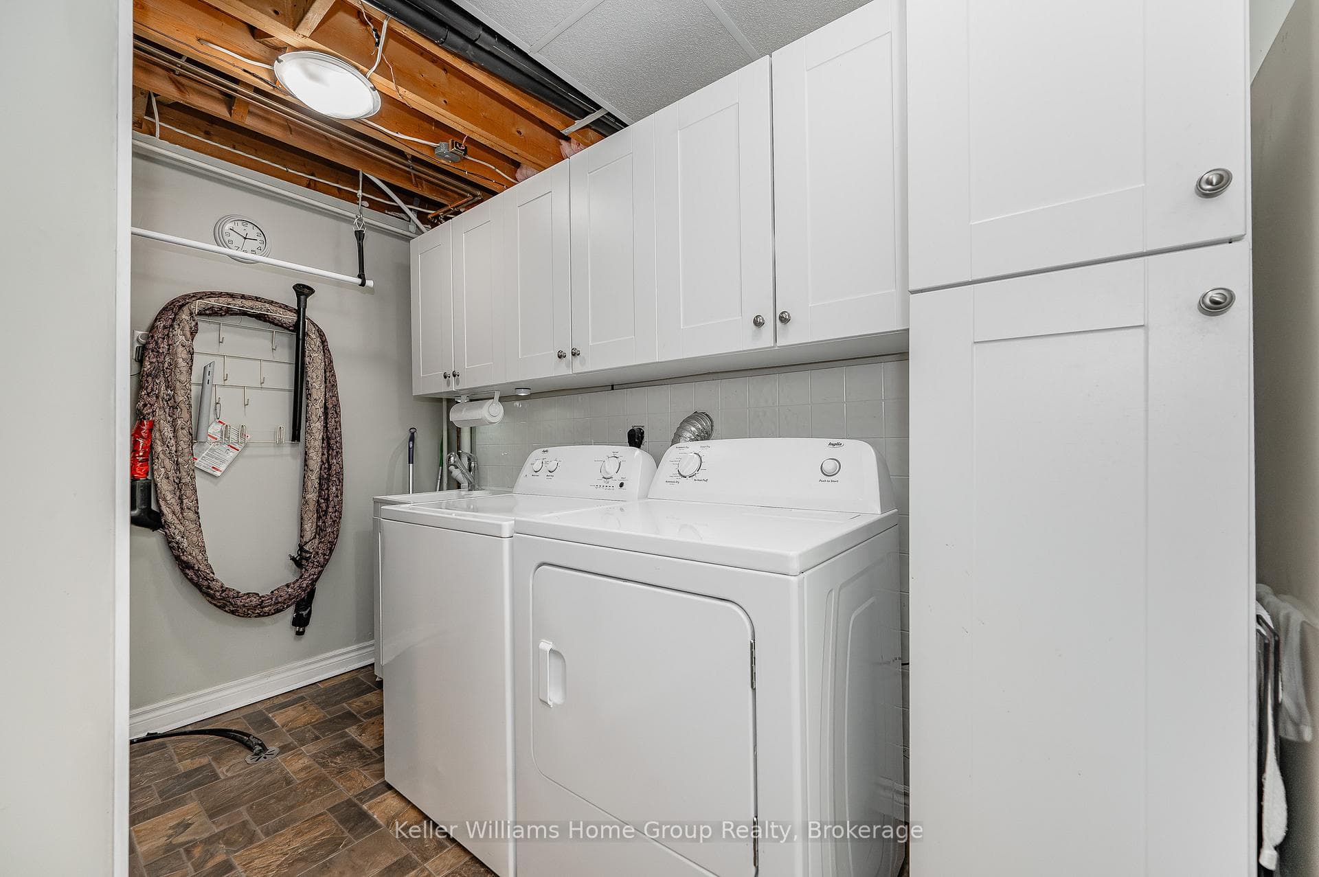 20 Westhill Road photo 26
