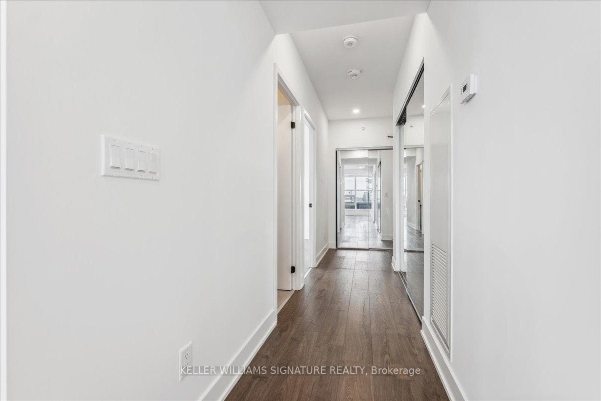2481 Taunton Road Unit 503 photo 12