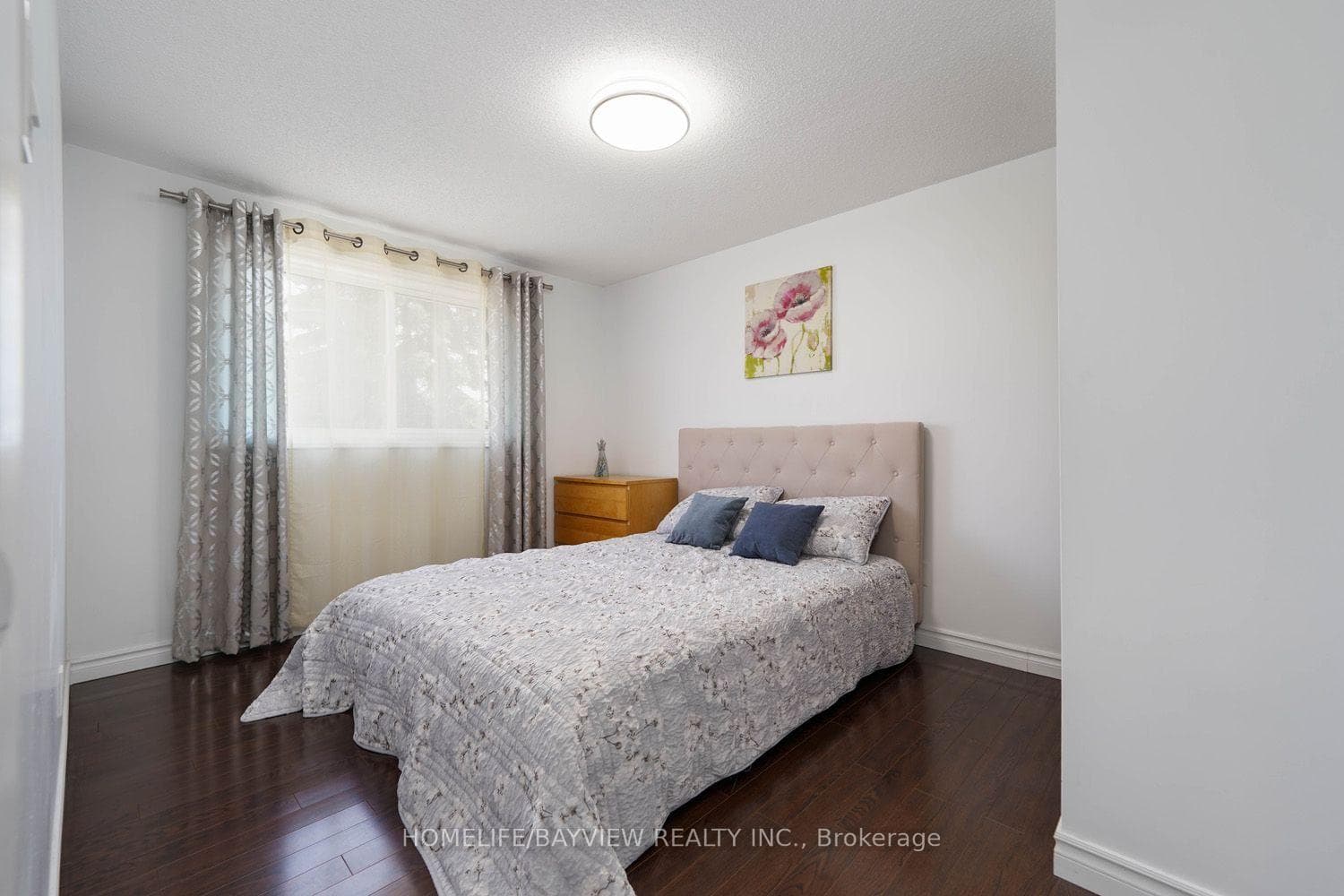 513 Bristol Road photo 34