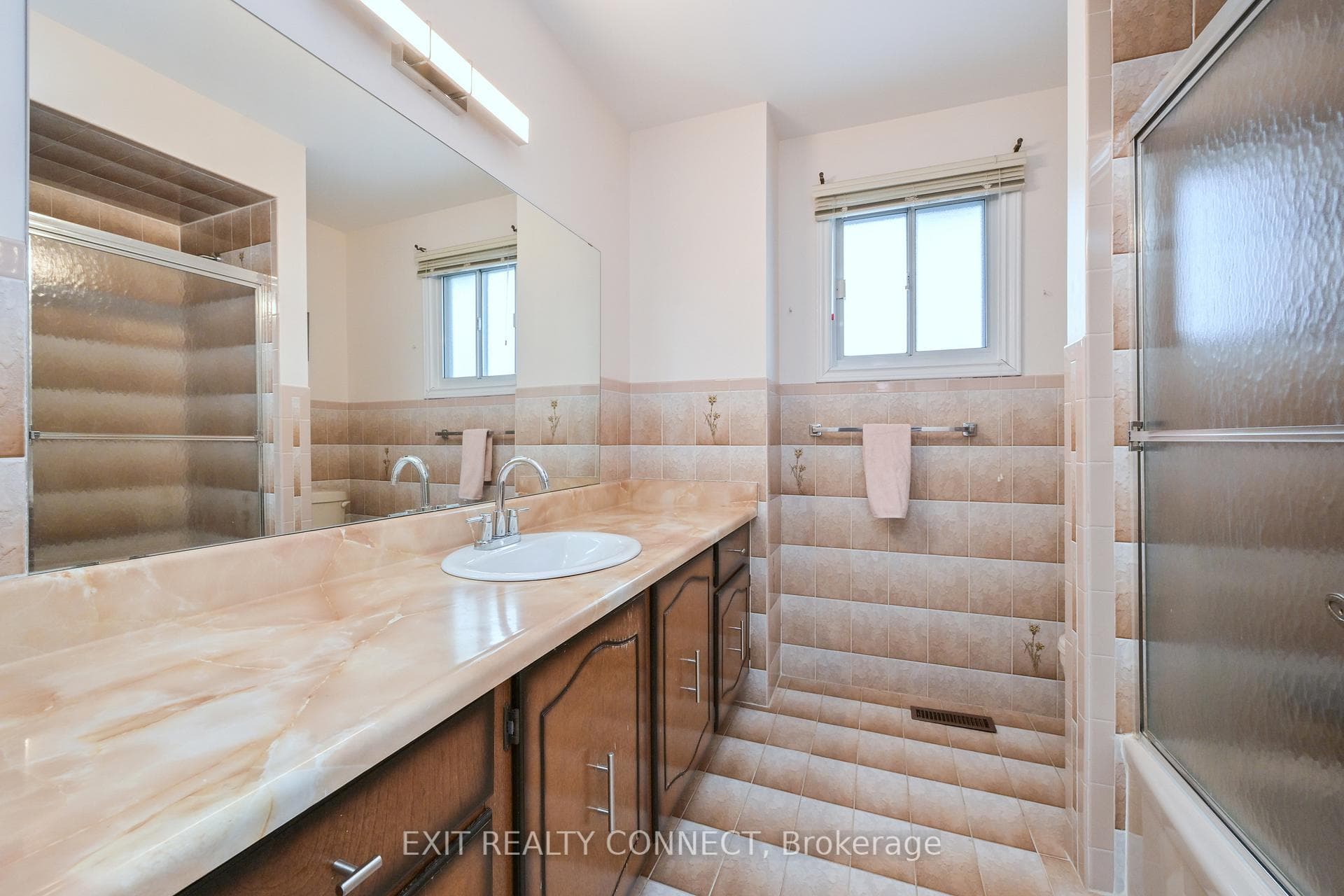 303 Forest Drive photo 26