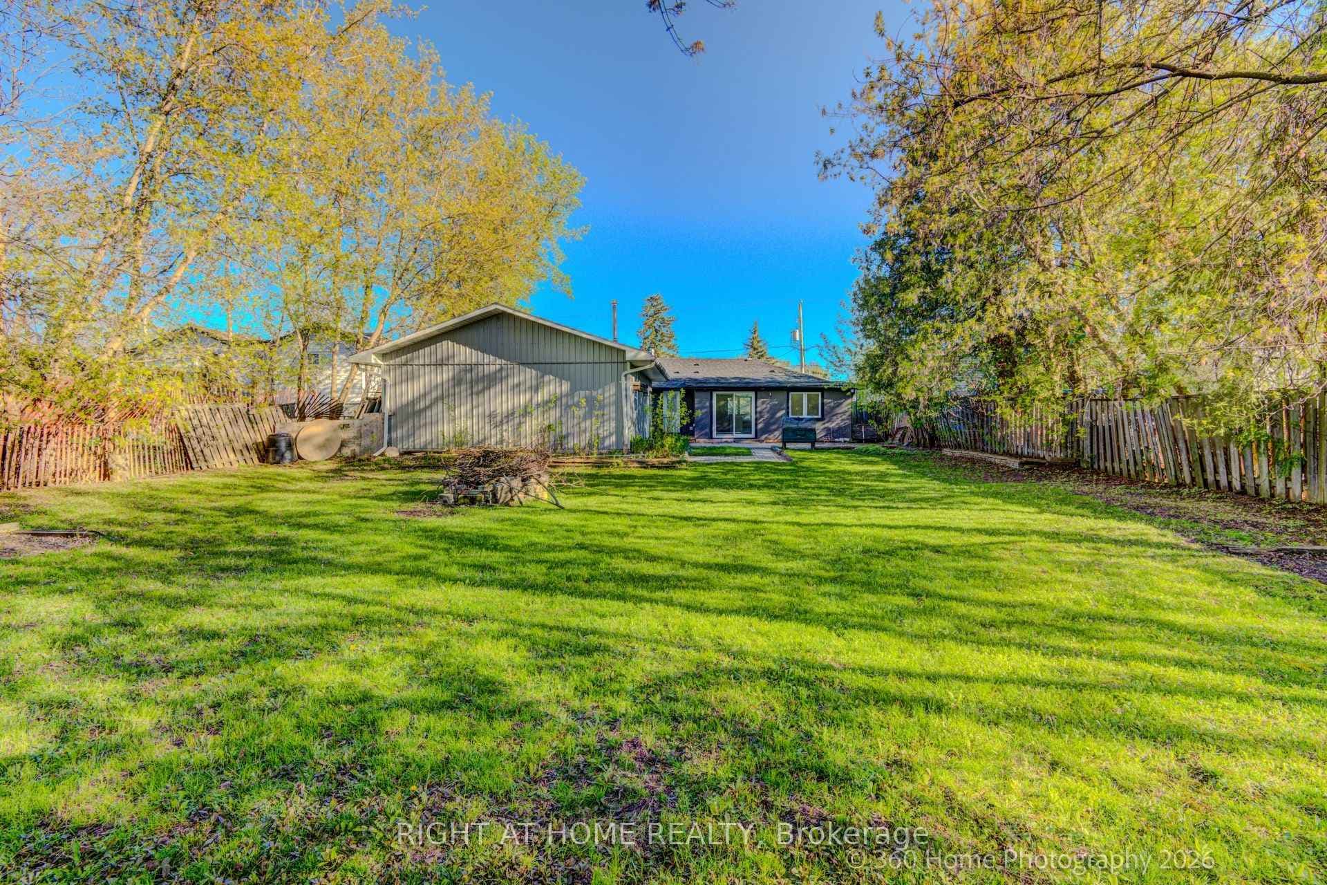 382 Irene Drive photo 25