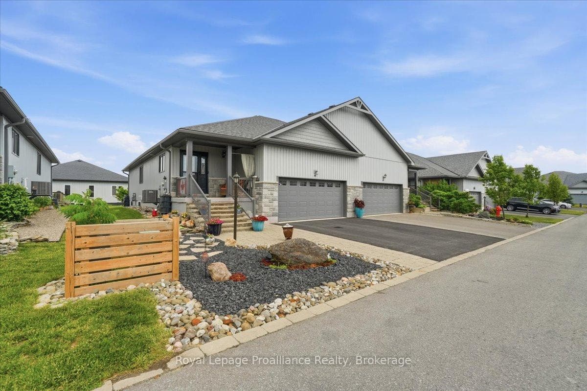 61 Conger Drive photo 1