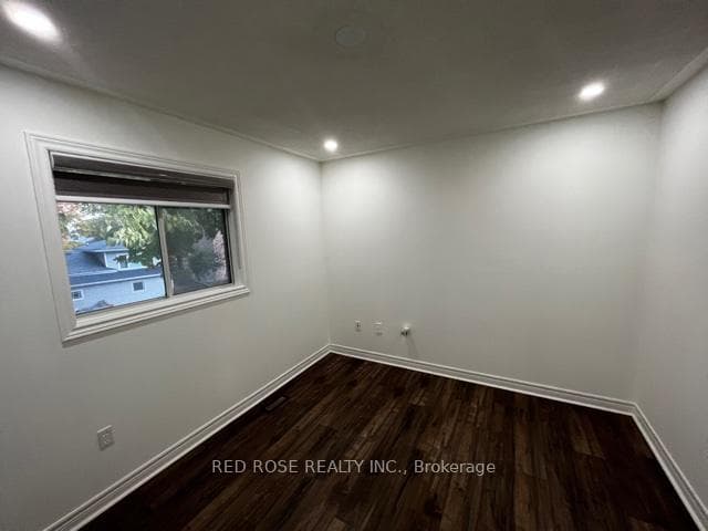 11 Margaret Place photo 17