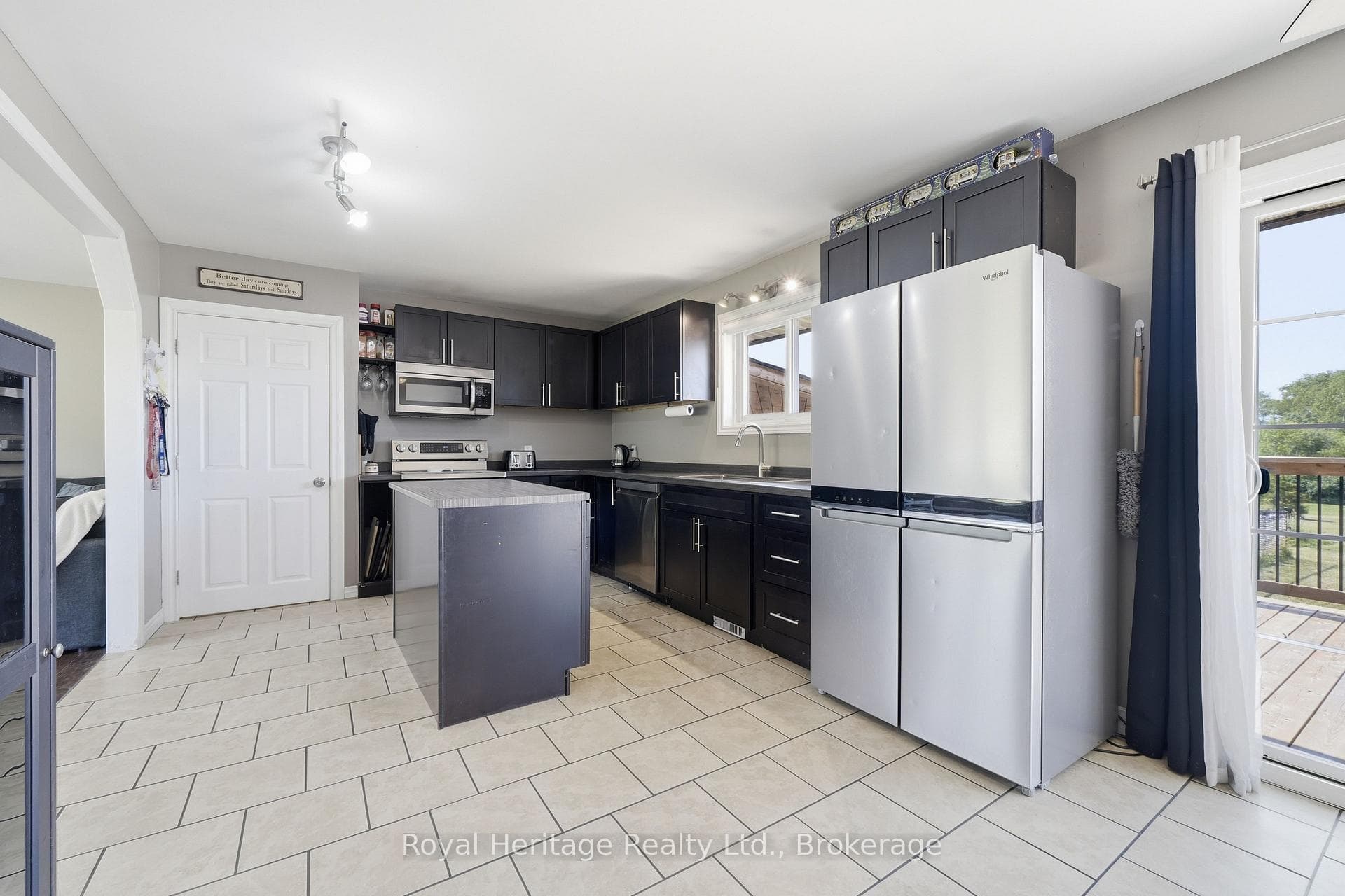 967 Frankford-Stirling Road photo 10