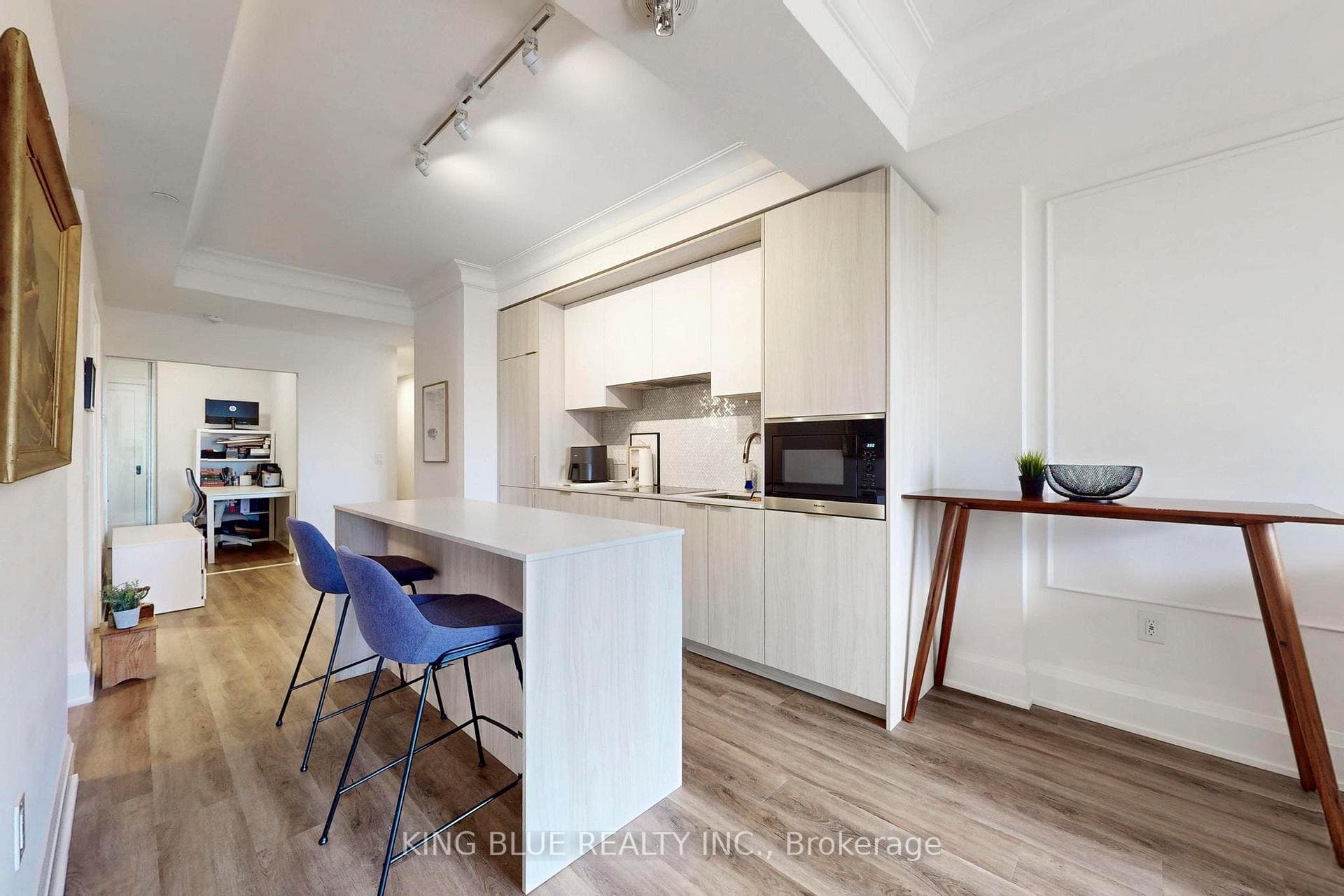 123 Portland Street Unit 701 photo 12