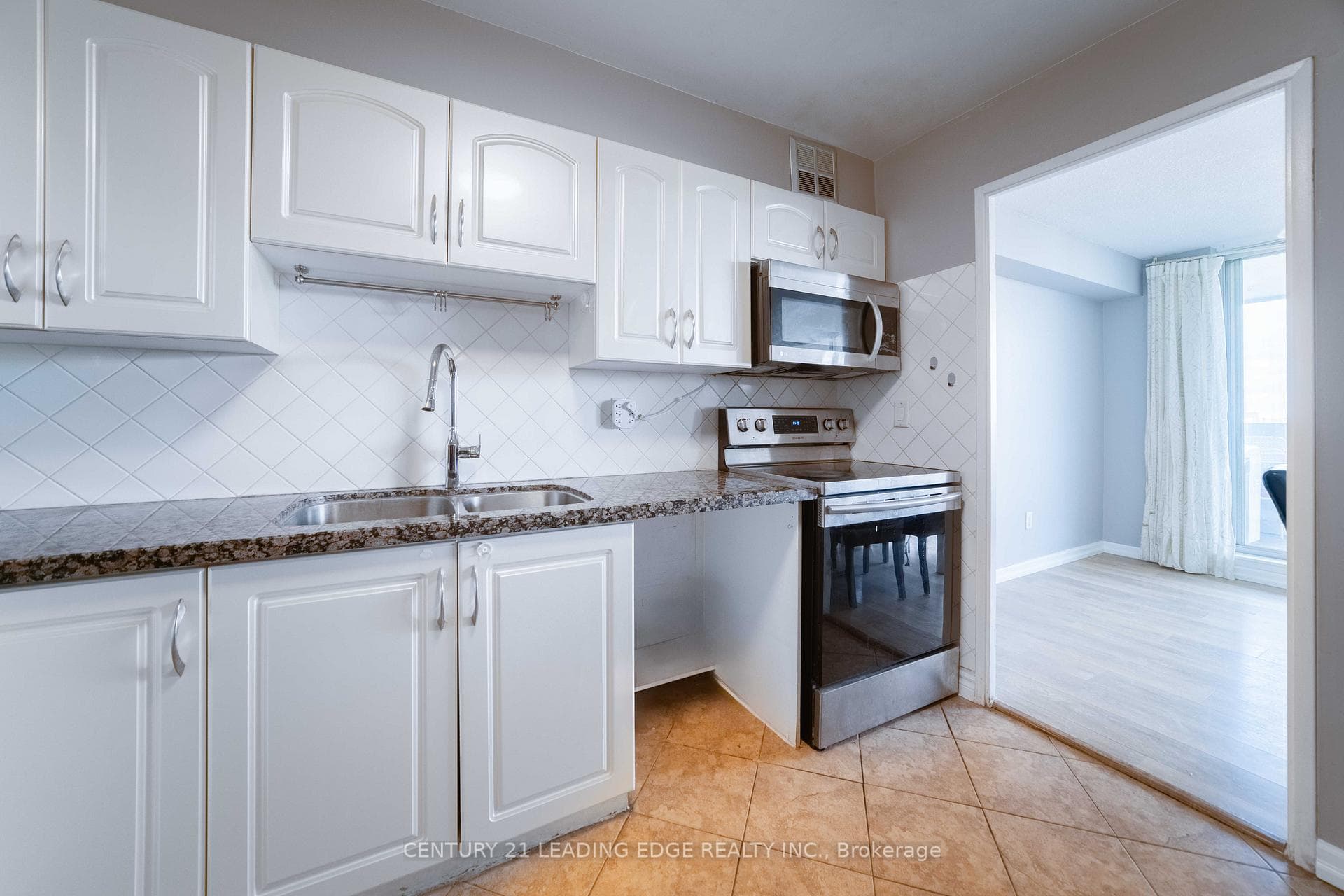 120 Dundalk Drive Unit 1510 photo 19