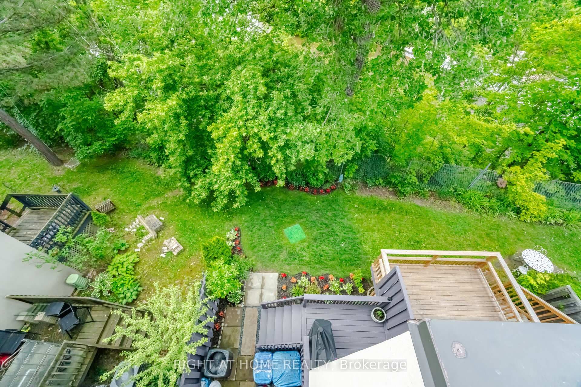 24 REID Drive Unit 8 photo 10