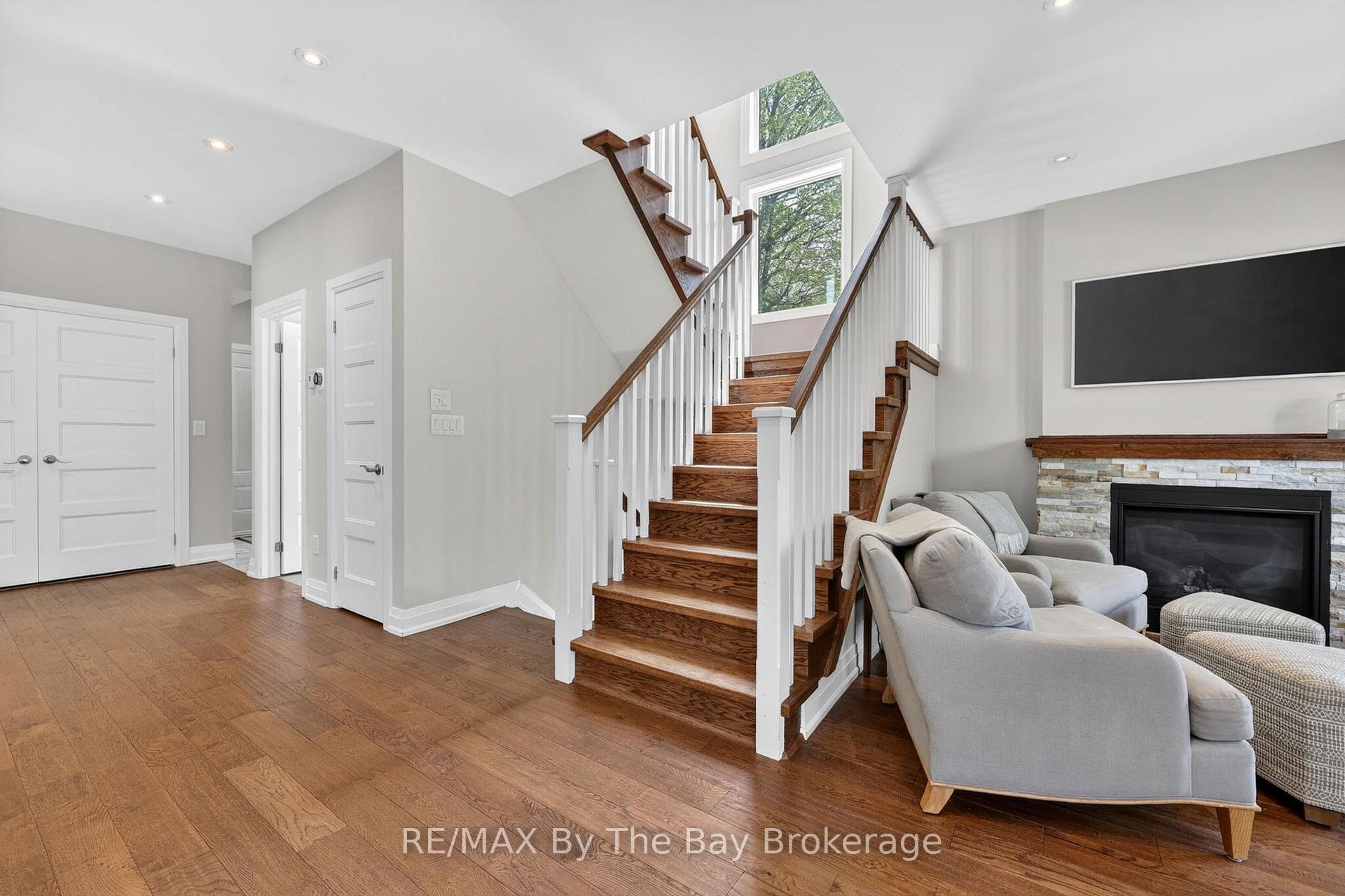 17 Elizabeth Avenue photo 12