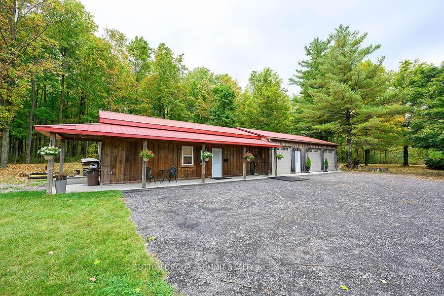 1229 Valens Road photo 24