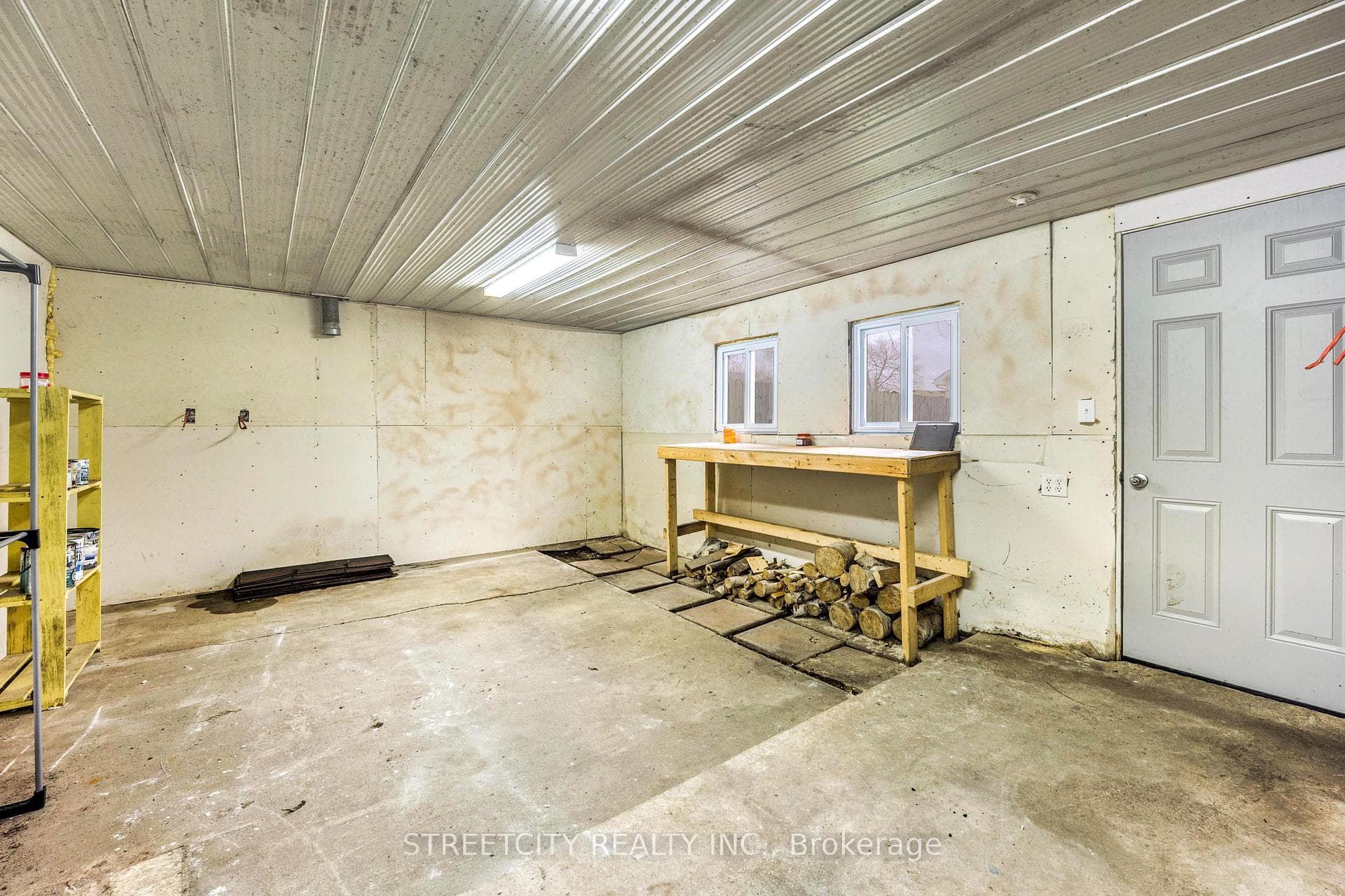 1554 Fourth Street photo 7
