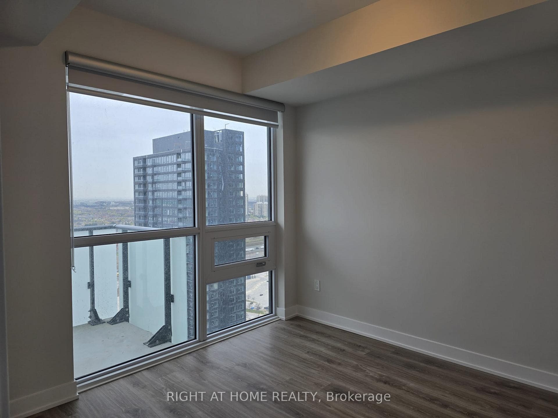 430 Square One Drive Unit 3310 photo 8