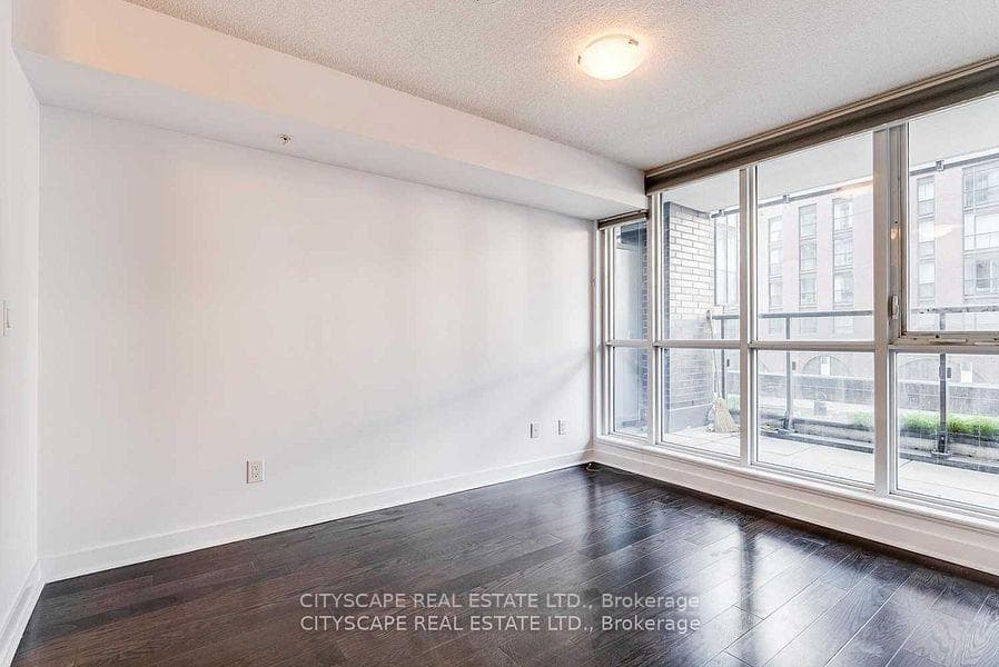 295 Adelaide Street Unit 211 photo 13