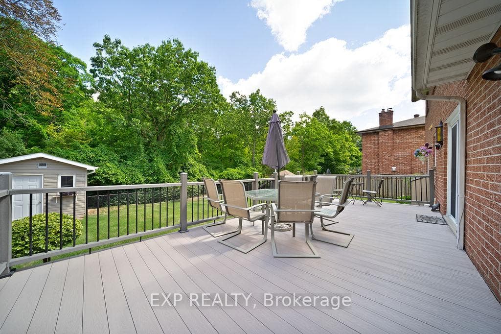 1516 Grand Boulevard photo 31