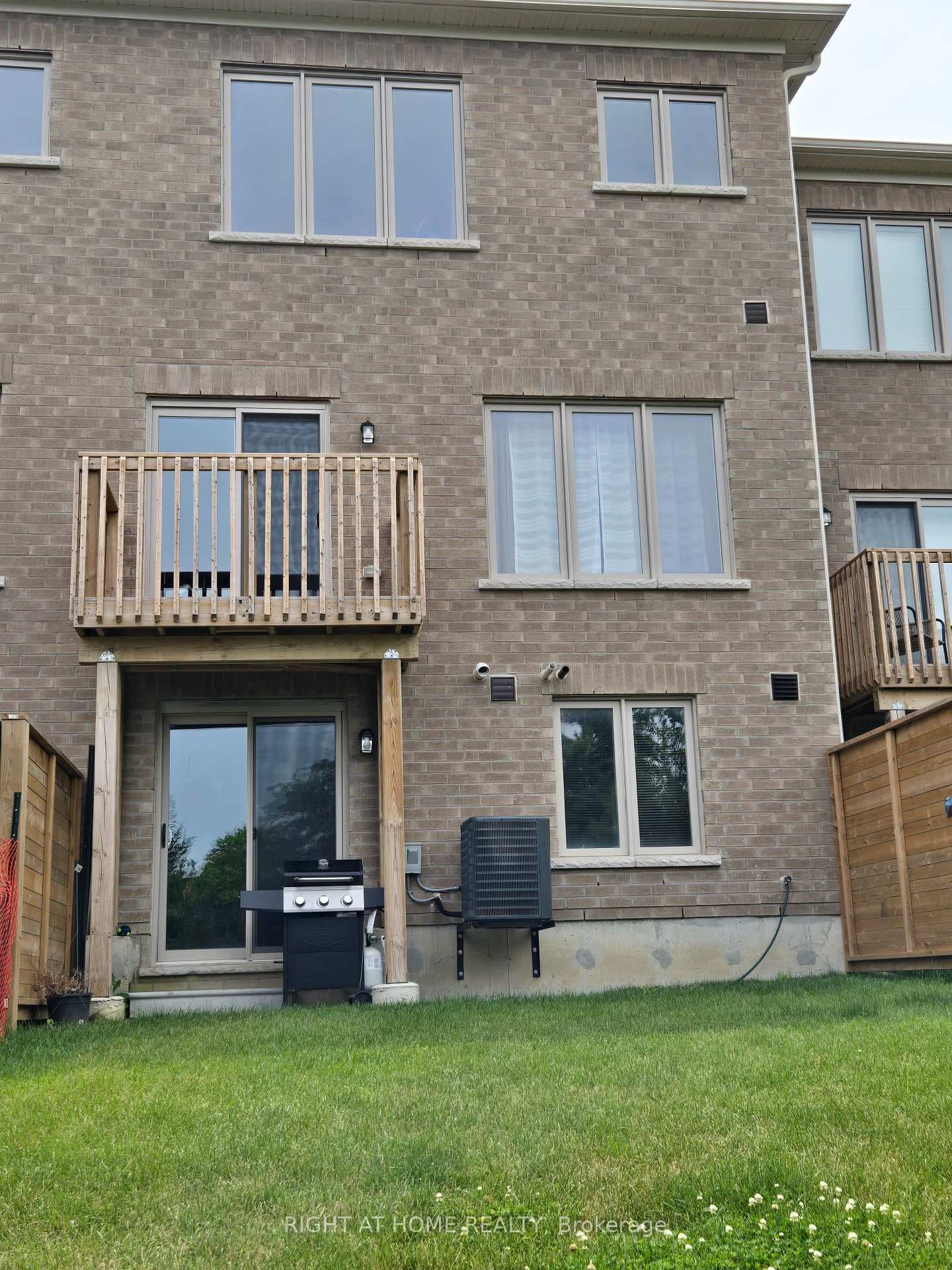 98 Senay Circle photo 15