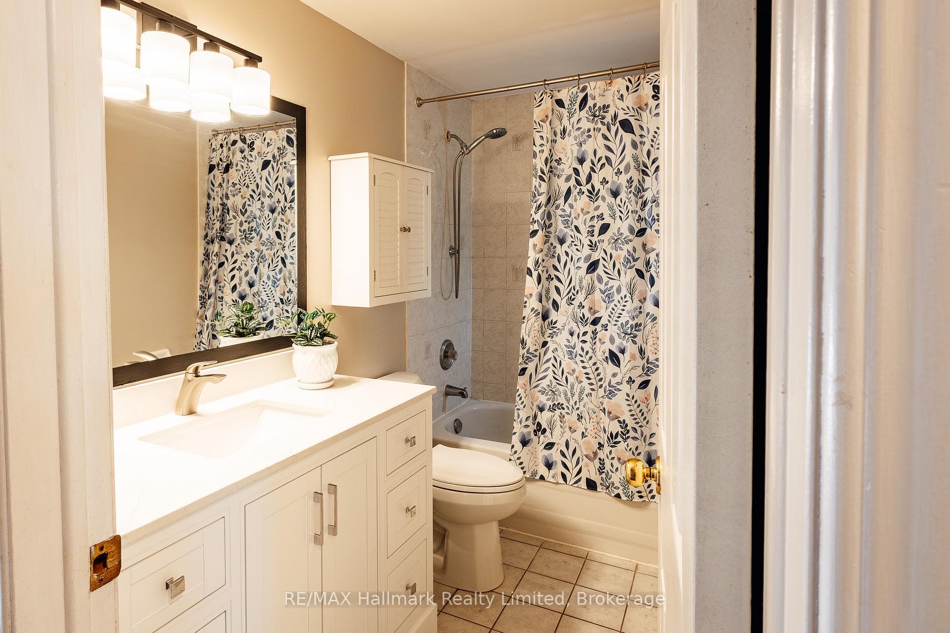 53 Hewitt Lane photo 17