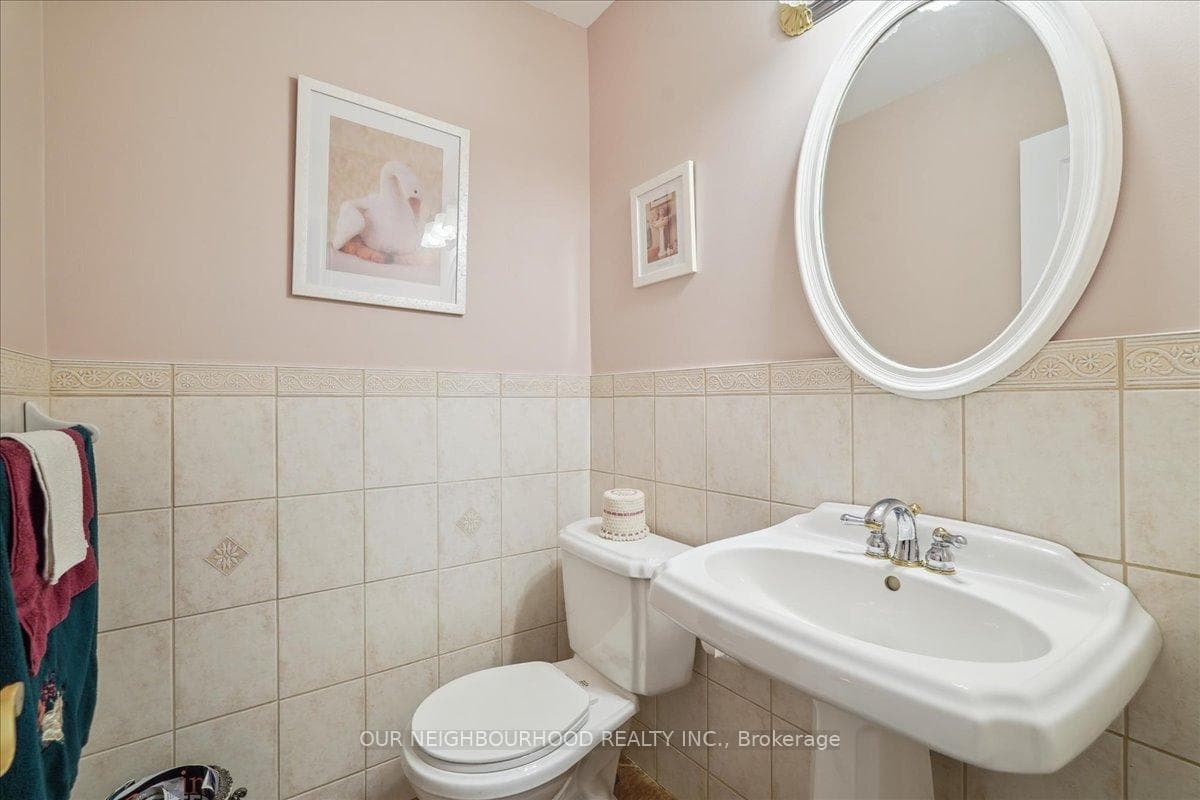 564 Brownridge Drive photo 15