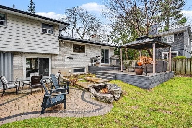 1899 Truscott Drive photo 21