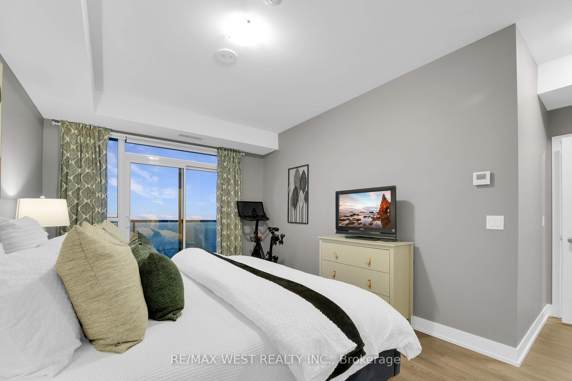 1255 Bayly Street Unit 2305 photo 19