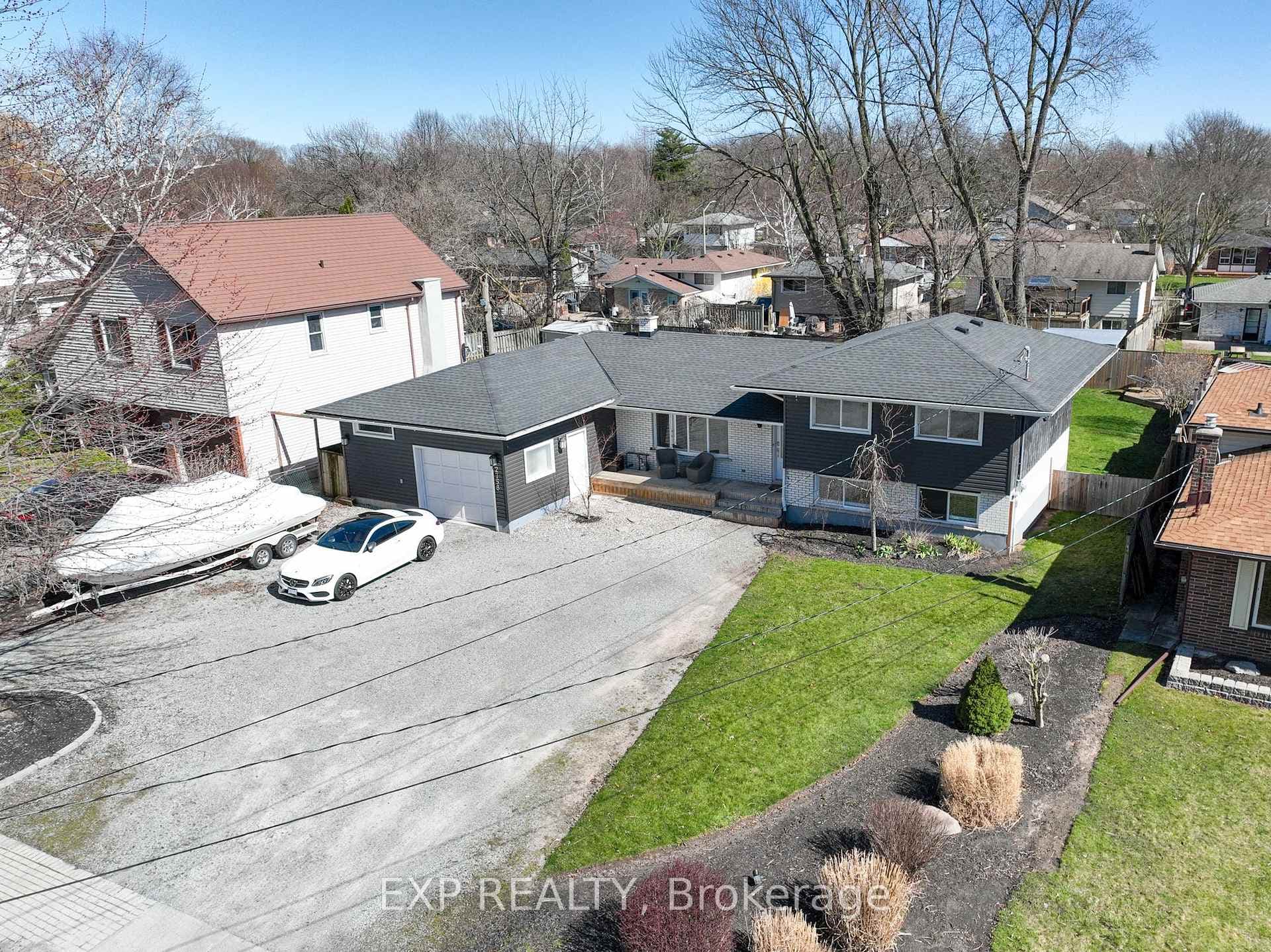 2758 Portage Road photo 4