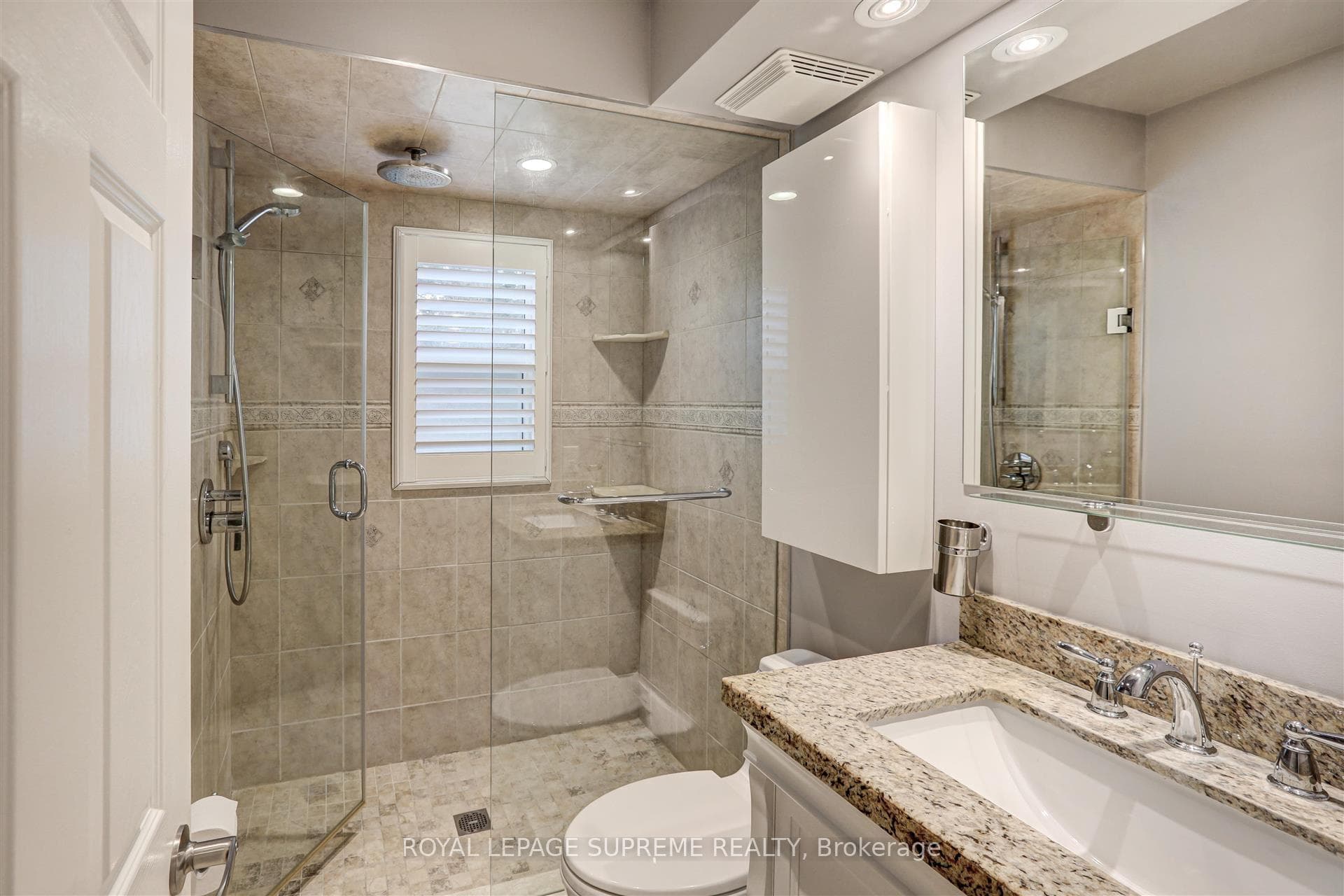 2515 Donnavale Drive Unit Main photo 16