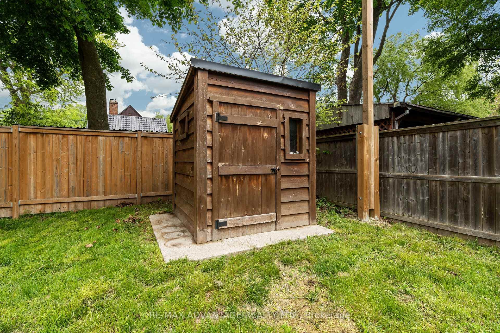 52 Beattie Avenue photo 39