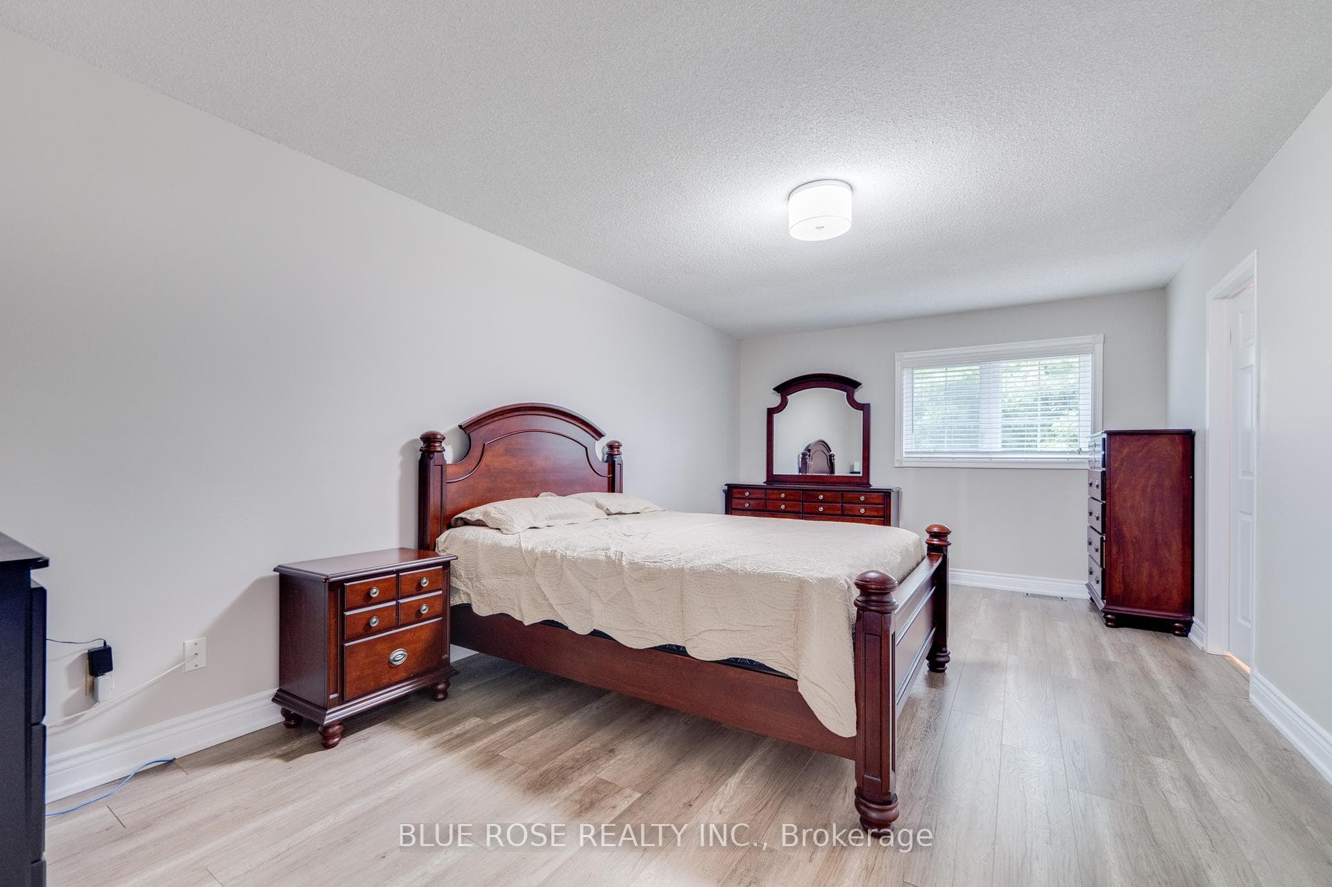 60 Cranberry Crescent photo 18