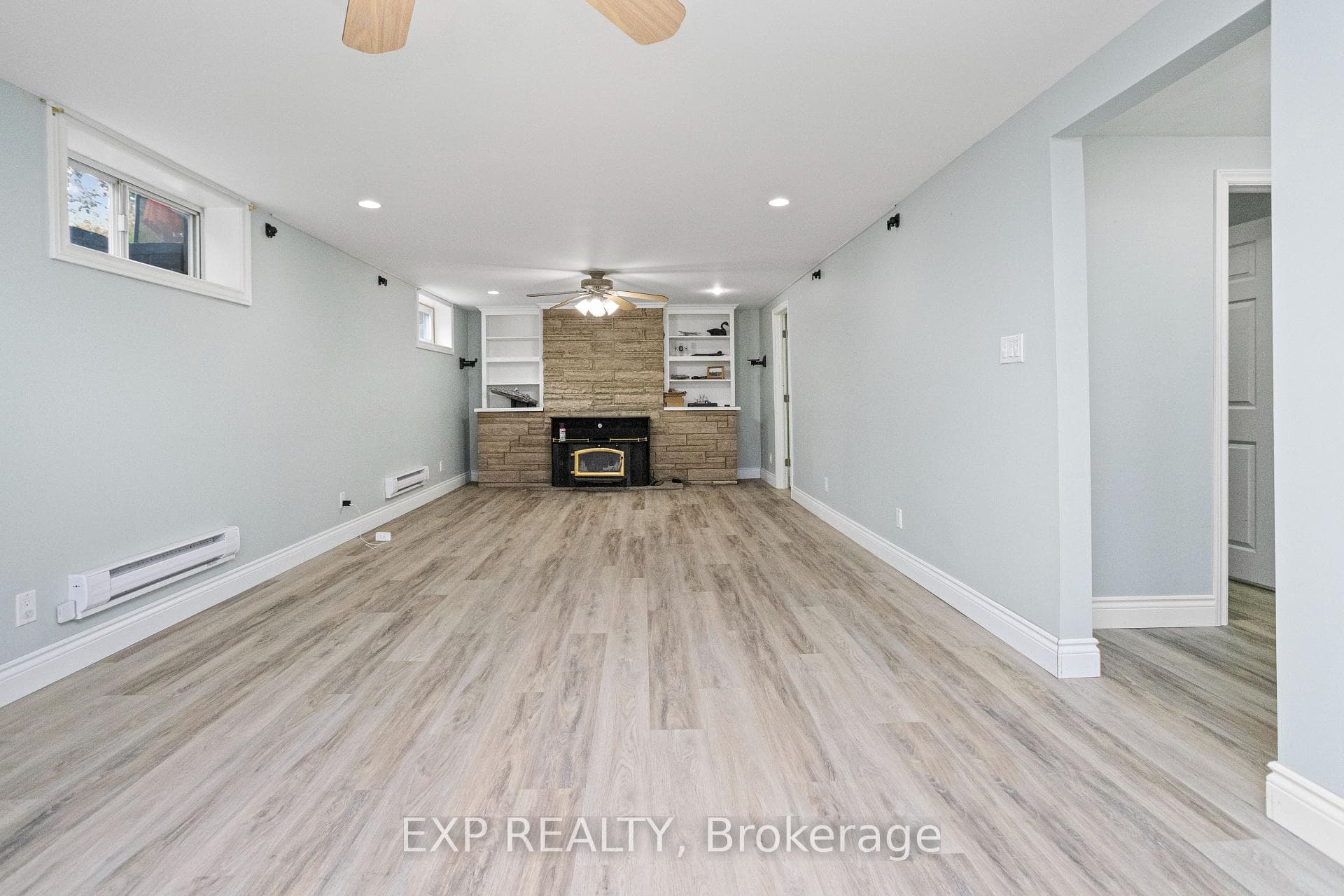 93 Clements Road photo 28