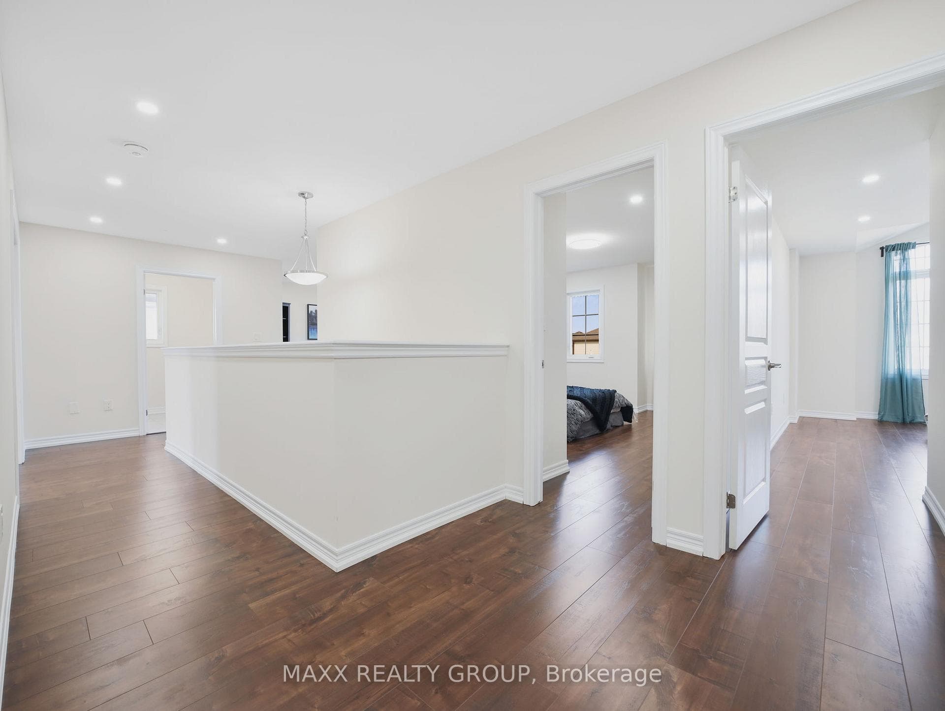 9354 Shoveller Drive photo 22