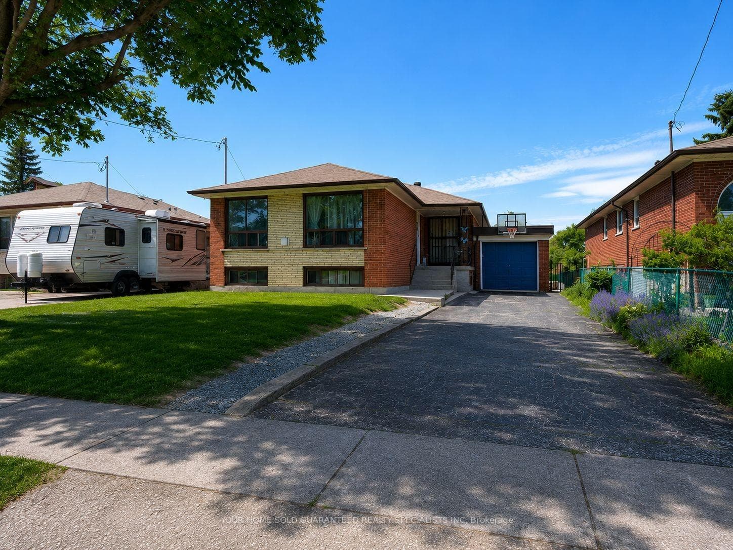 34 Zenith Drive photo 5