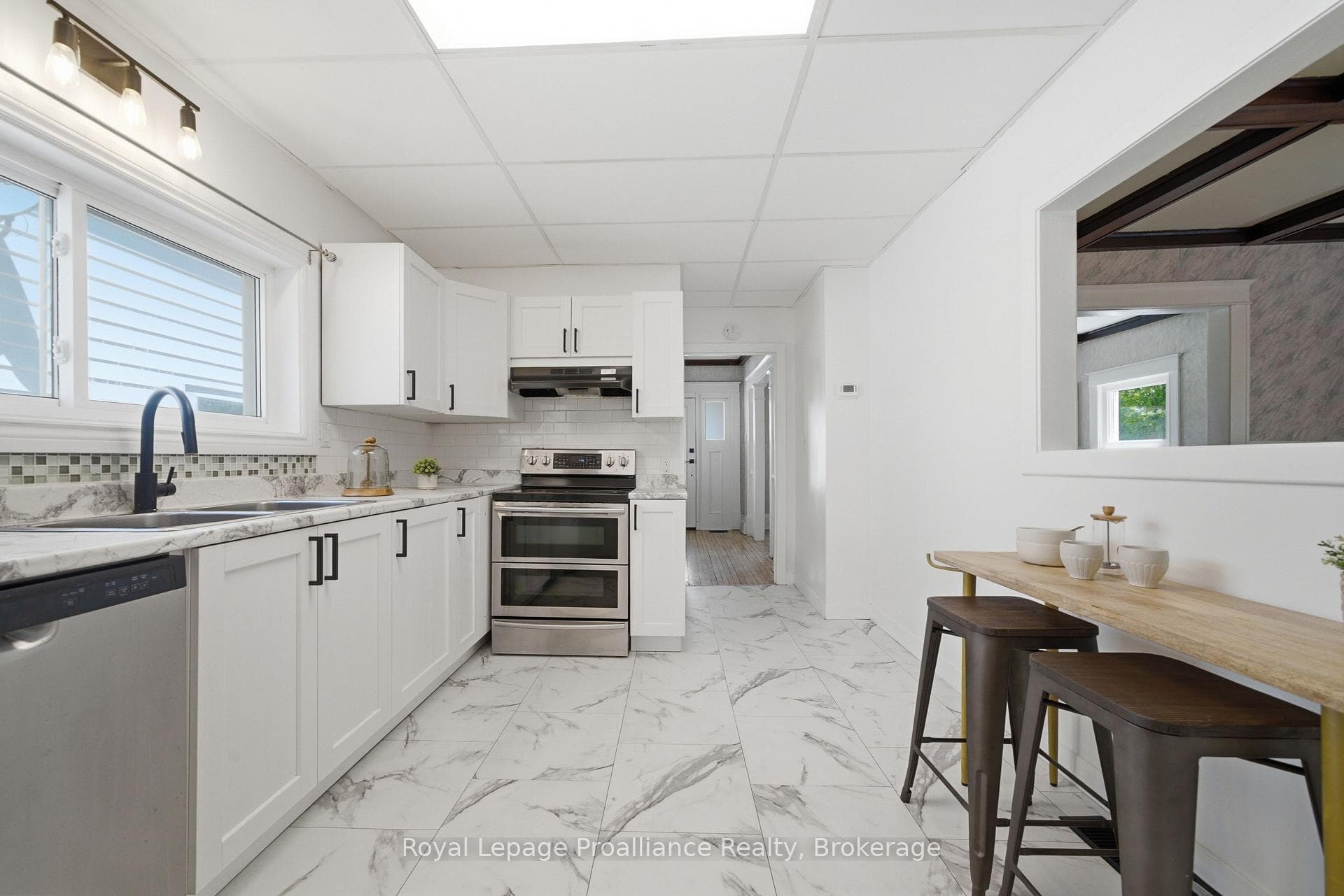 82 Marmora Street photo 15