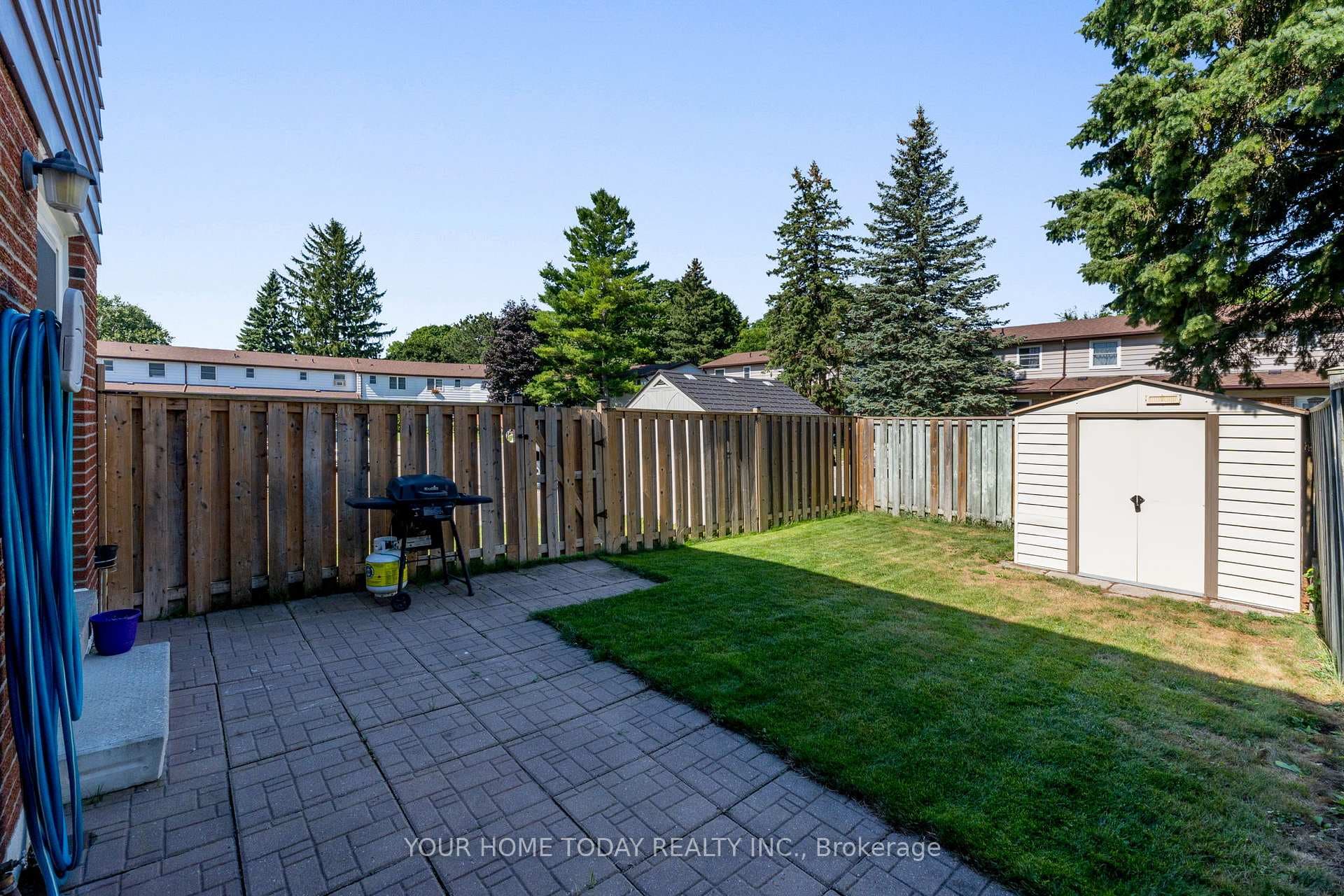 109 Kingham Road photo 28