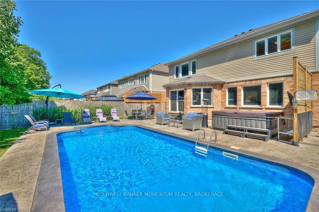 8897 KUDLAC Street photo 9