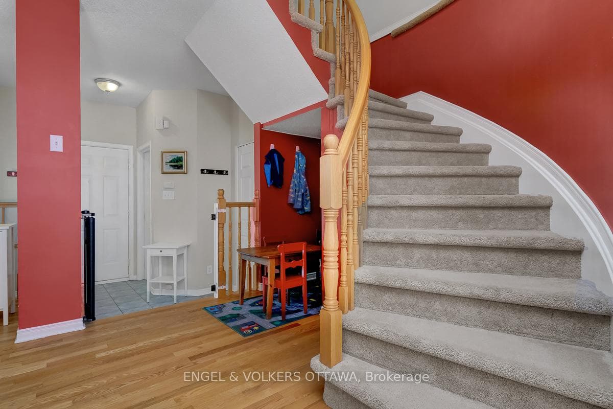 88 Kincardine Drive photo 6