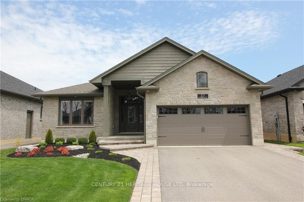 27 STONEBRIDGE Place photo 1