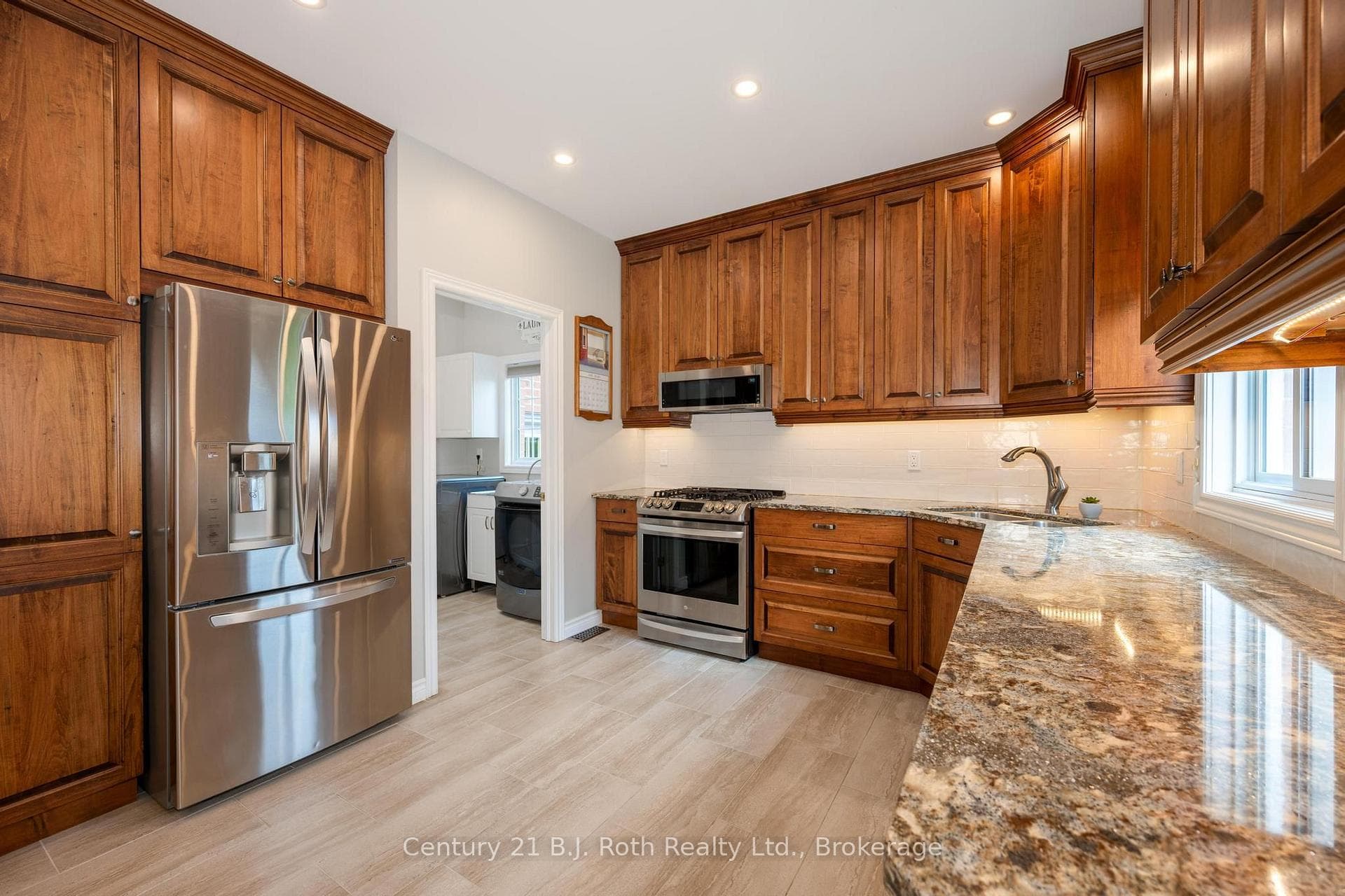58 Meredith Drive photo 2