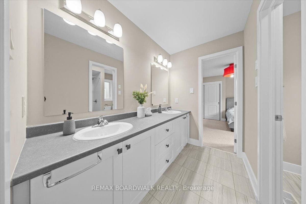 620 Barry Helman Drive photo 30