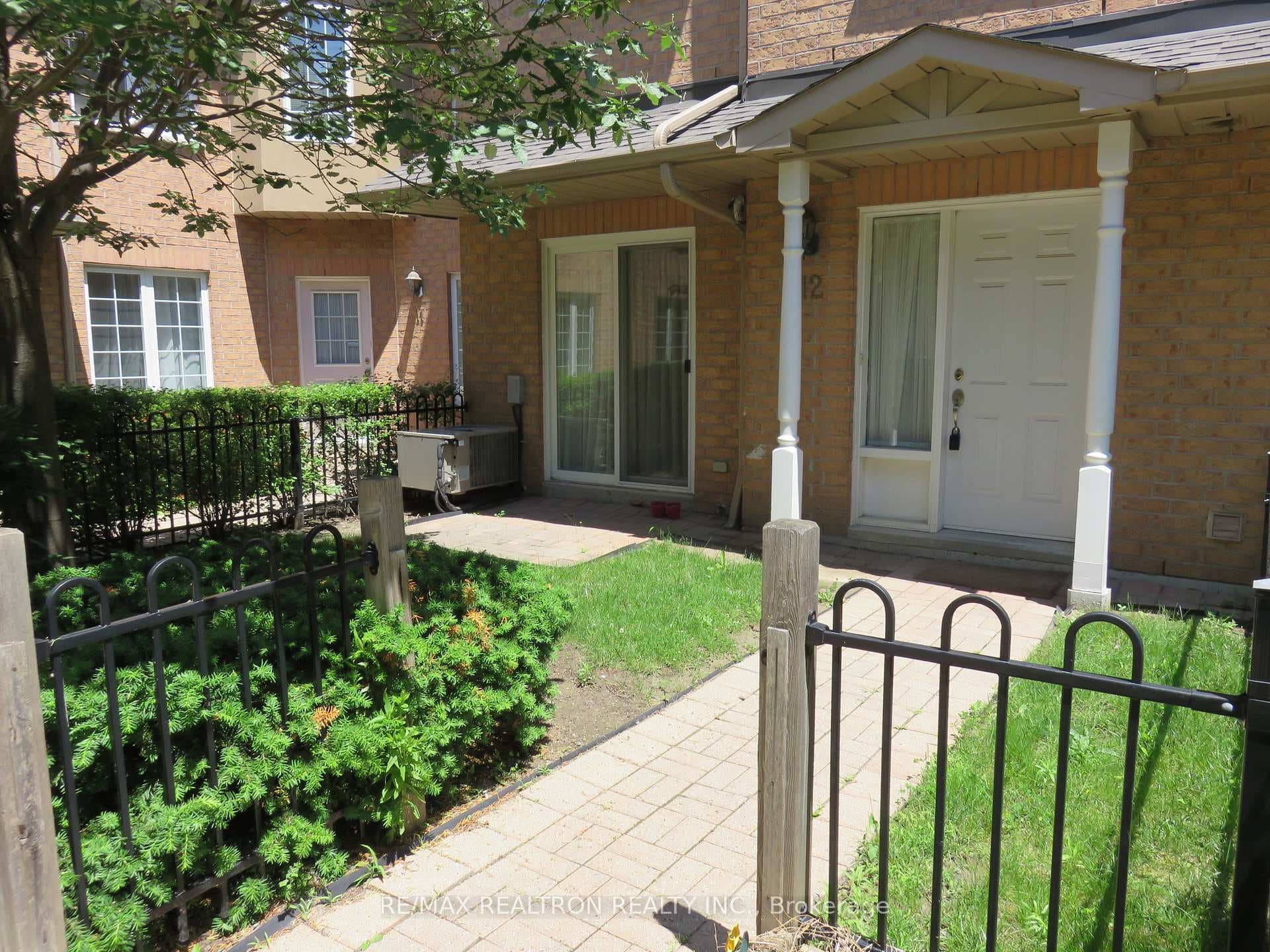 20 St Moritz Way Unit 12 photo 2