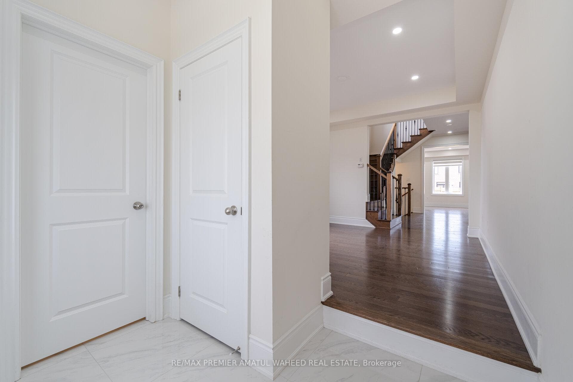 3 Coldwell Bay Circle photo 4
