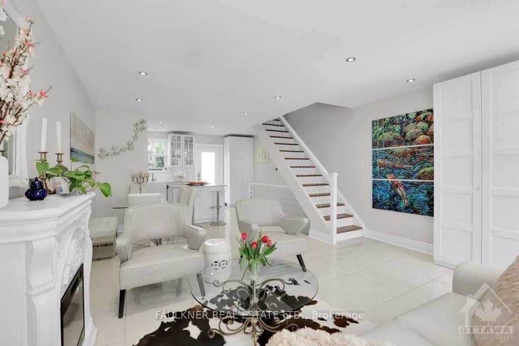 93 HOLMWOOD Avenue photo 6
