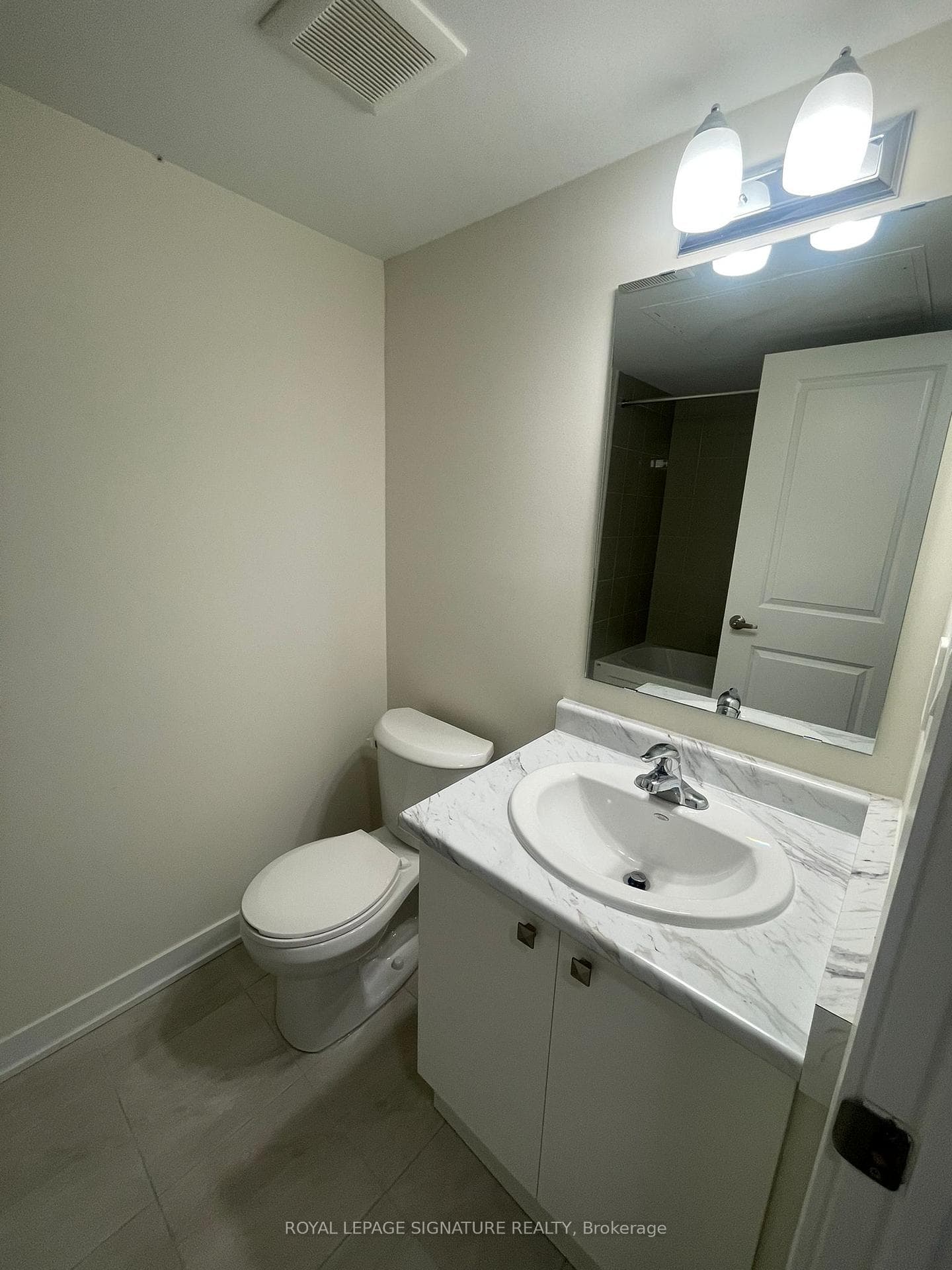 755 Omega Drive Unit 326 photo 11