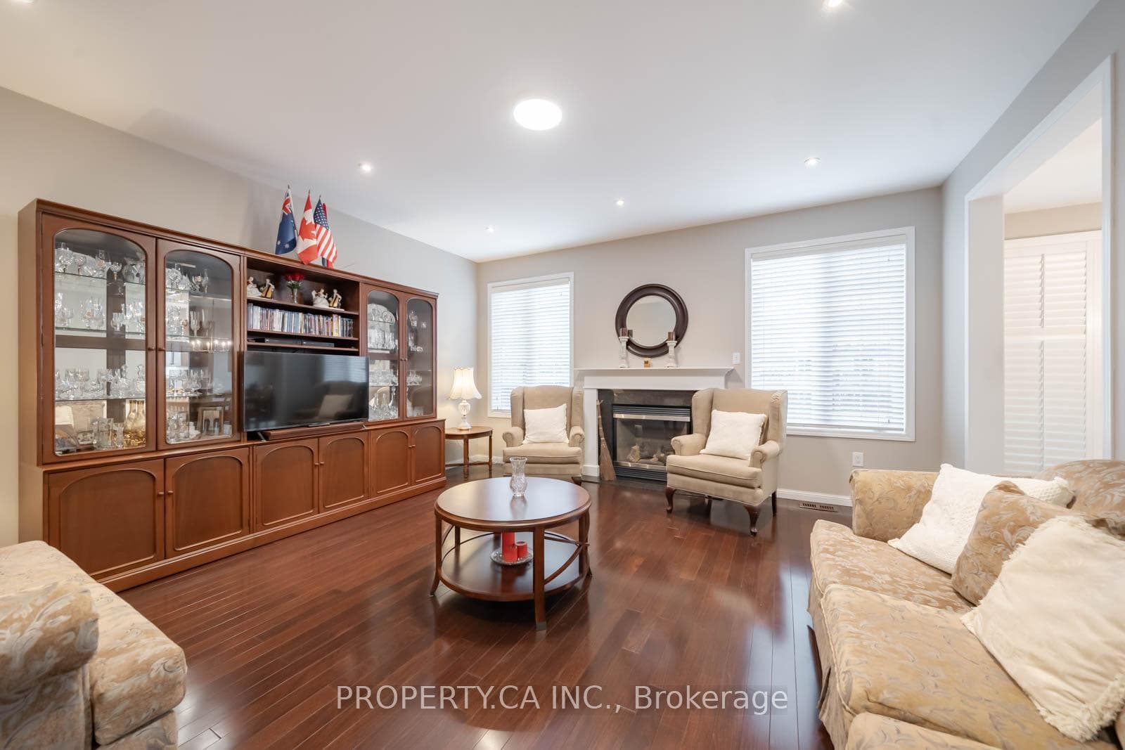 725 Reece Court photo 20