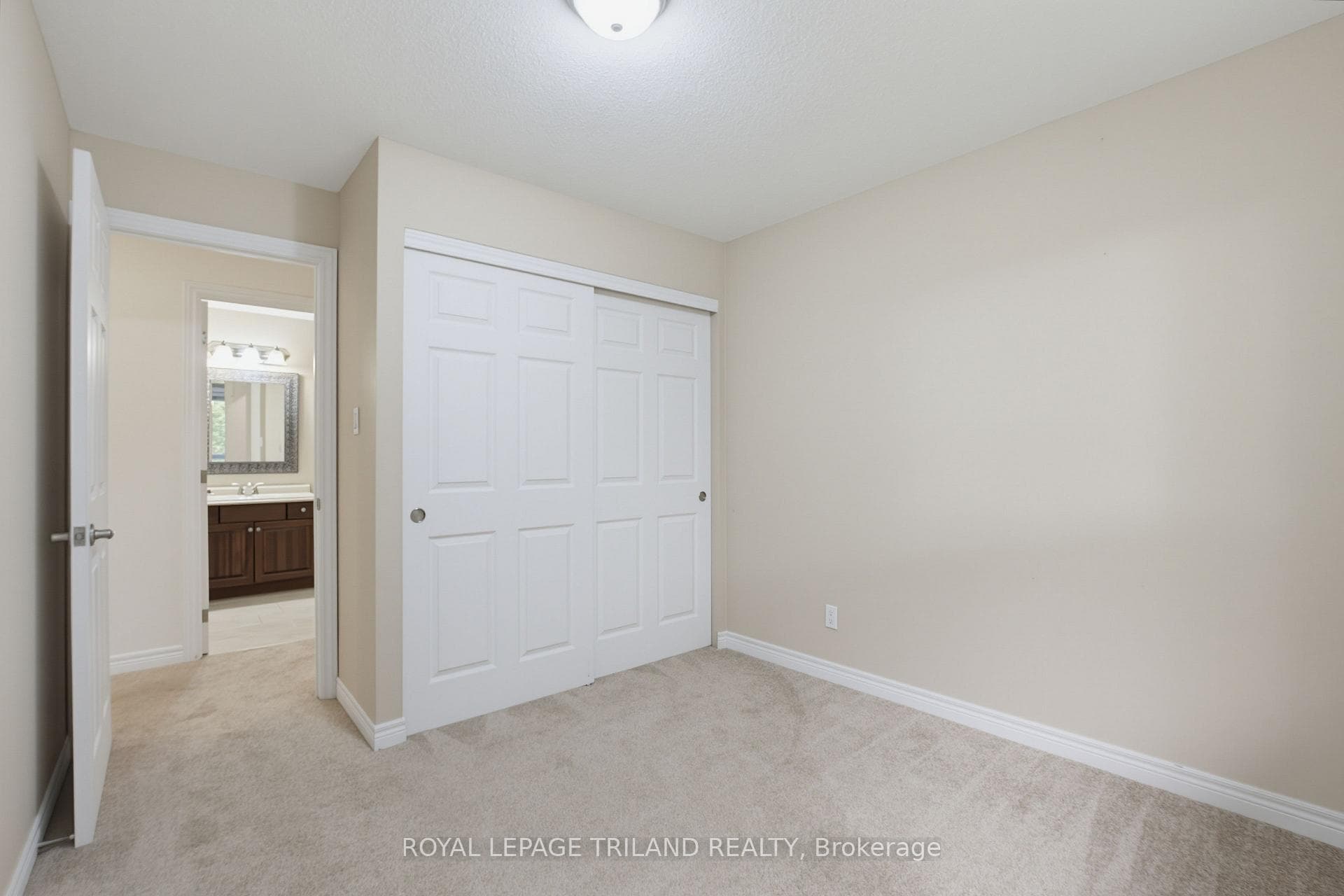 91 Spruce Street Unit 104 photo 21