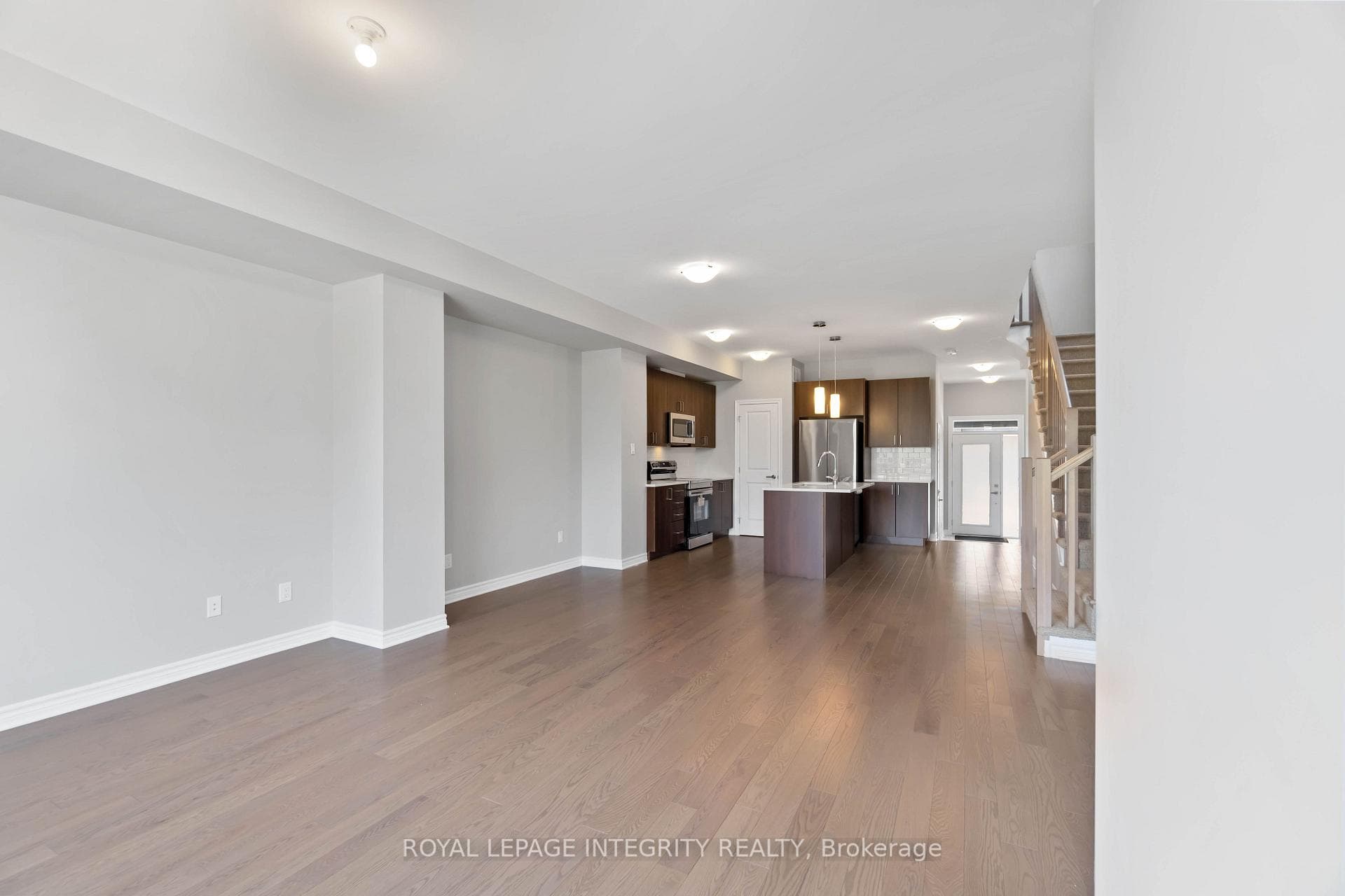 634 Fisher Street photo 14