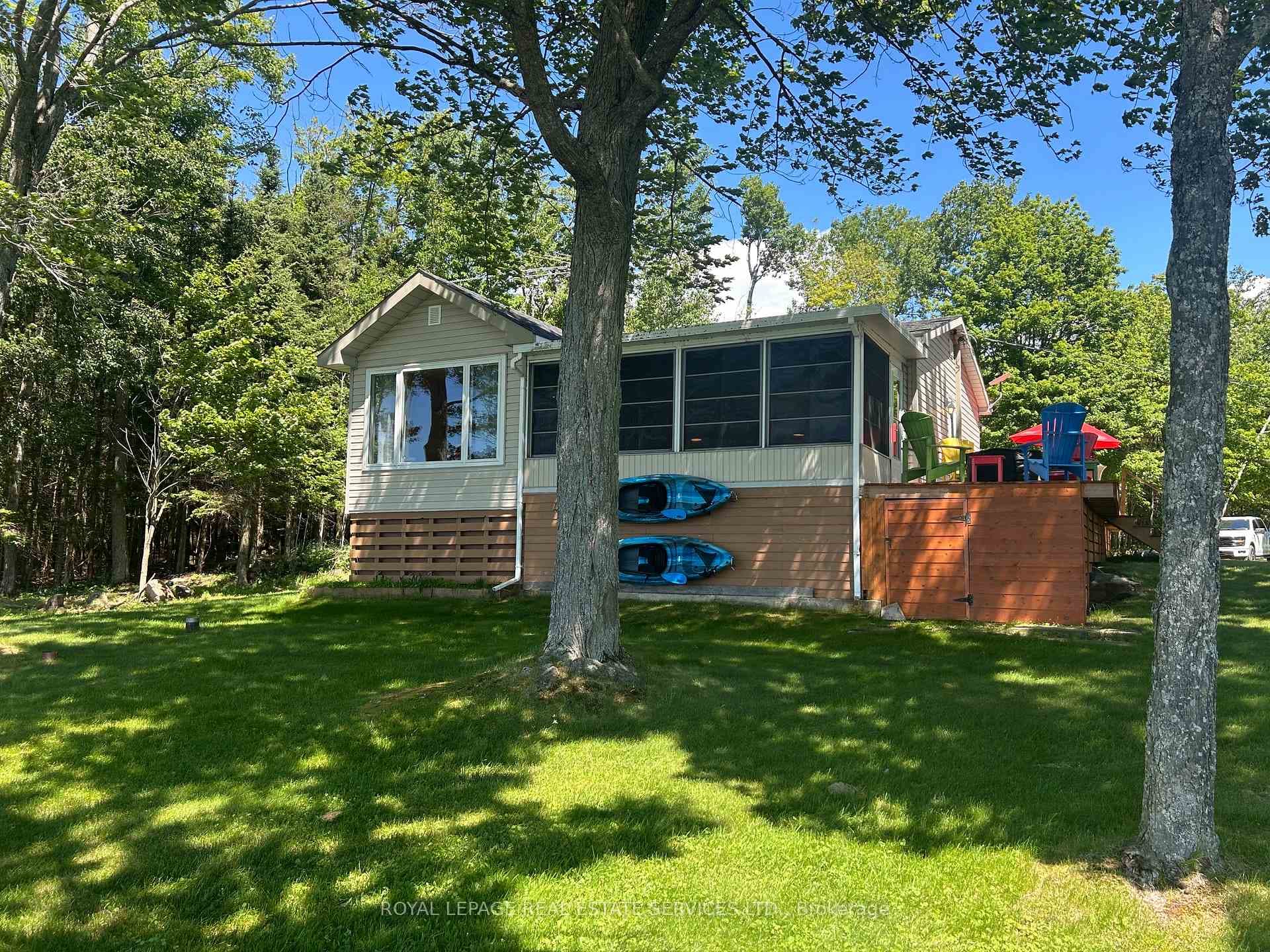 505 Riverside Drive photo 3