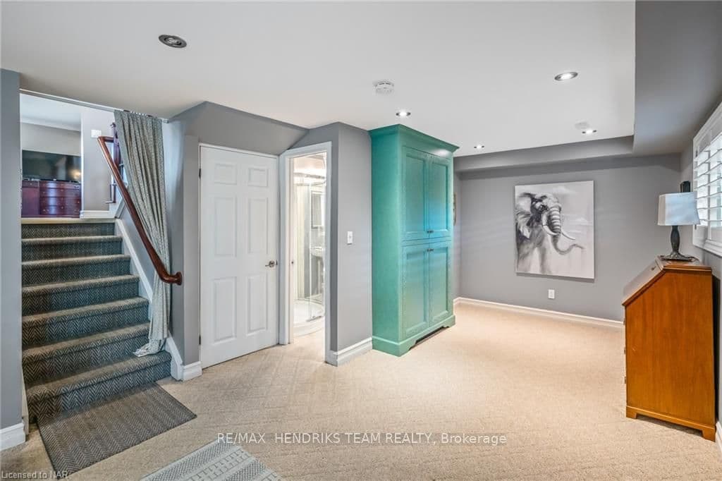 34 RAMSEY Street photo 21