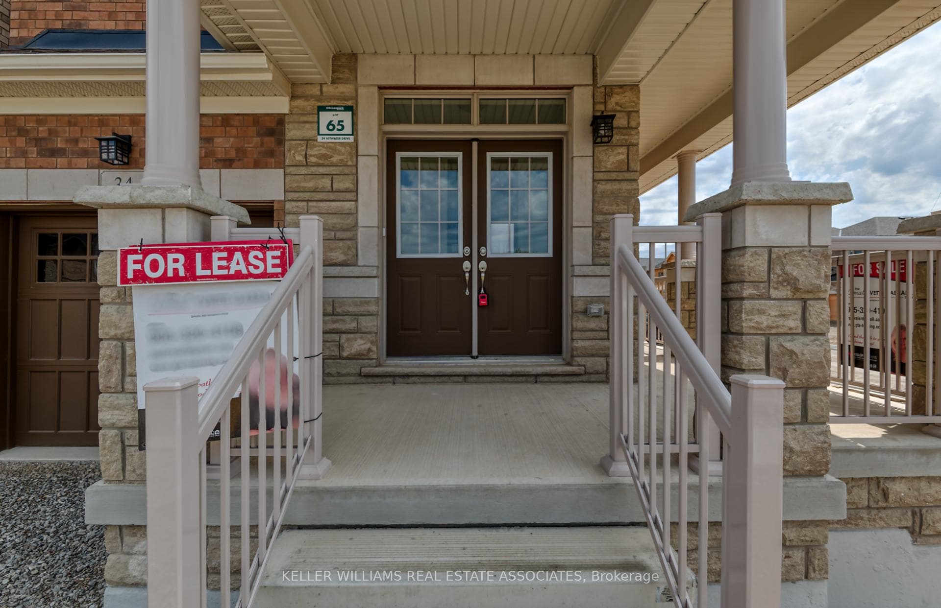 34 ATTWATER Drive photo 7
