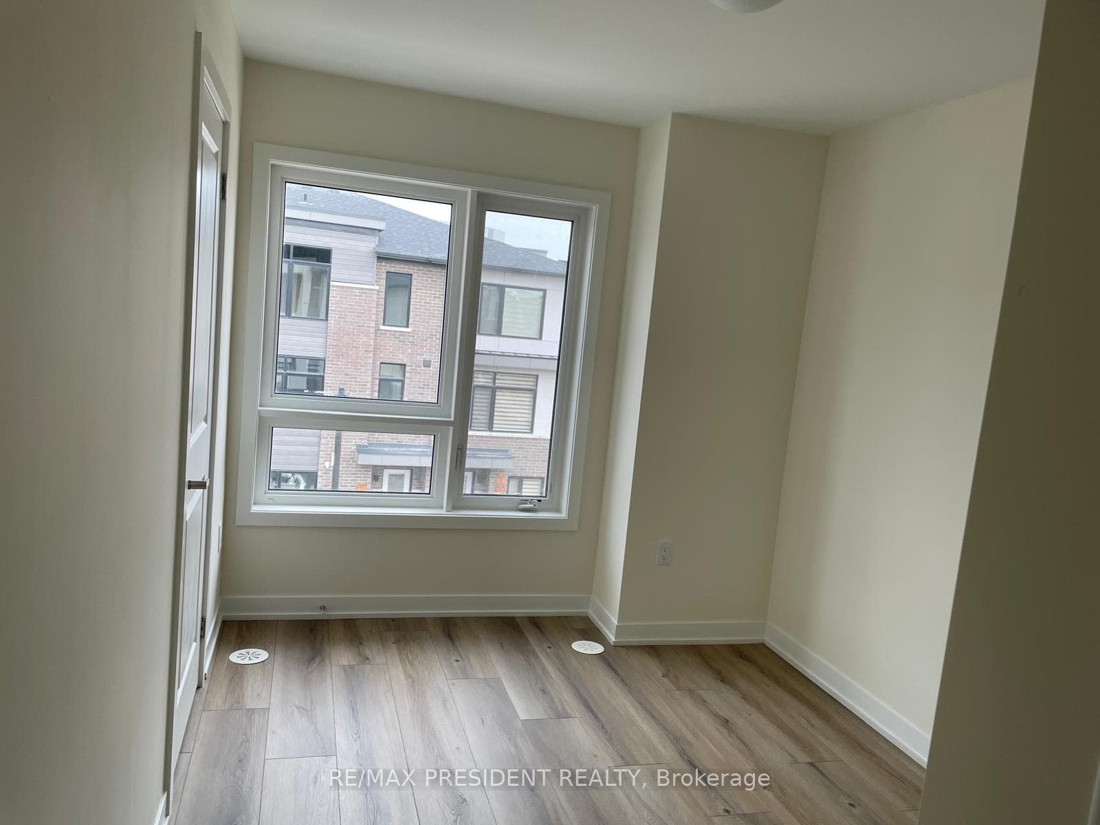 1695 Dersan Street Unit 402 photo 18