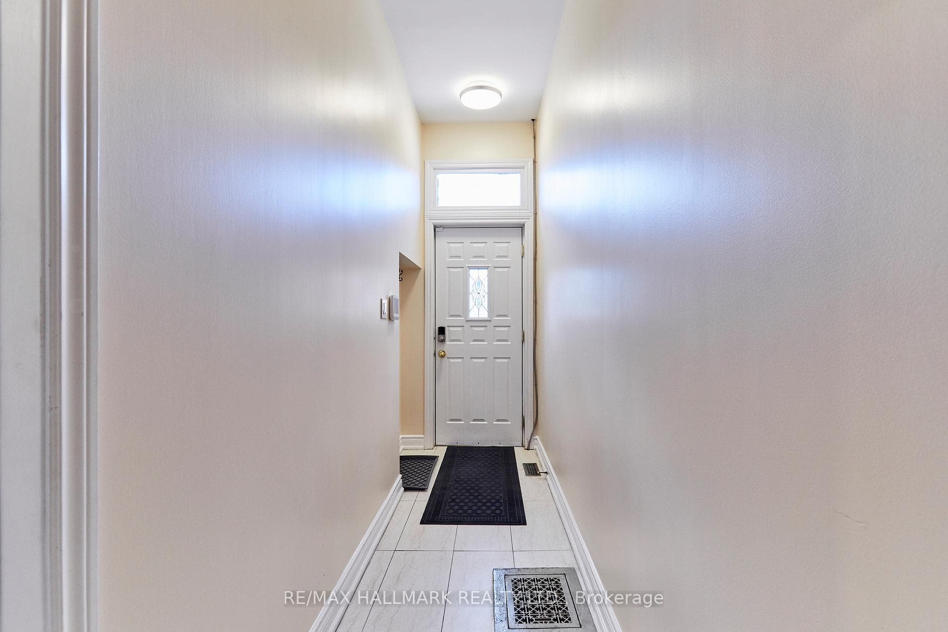 95 Wolseley Street photo 2