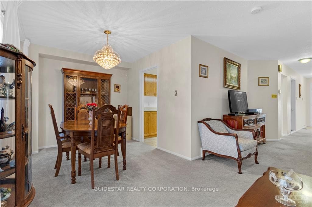 45 HUMMINGBIRD Crescent photo 12